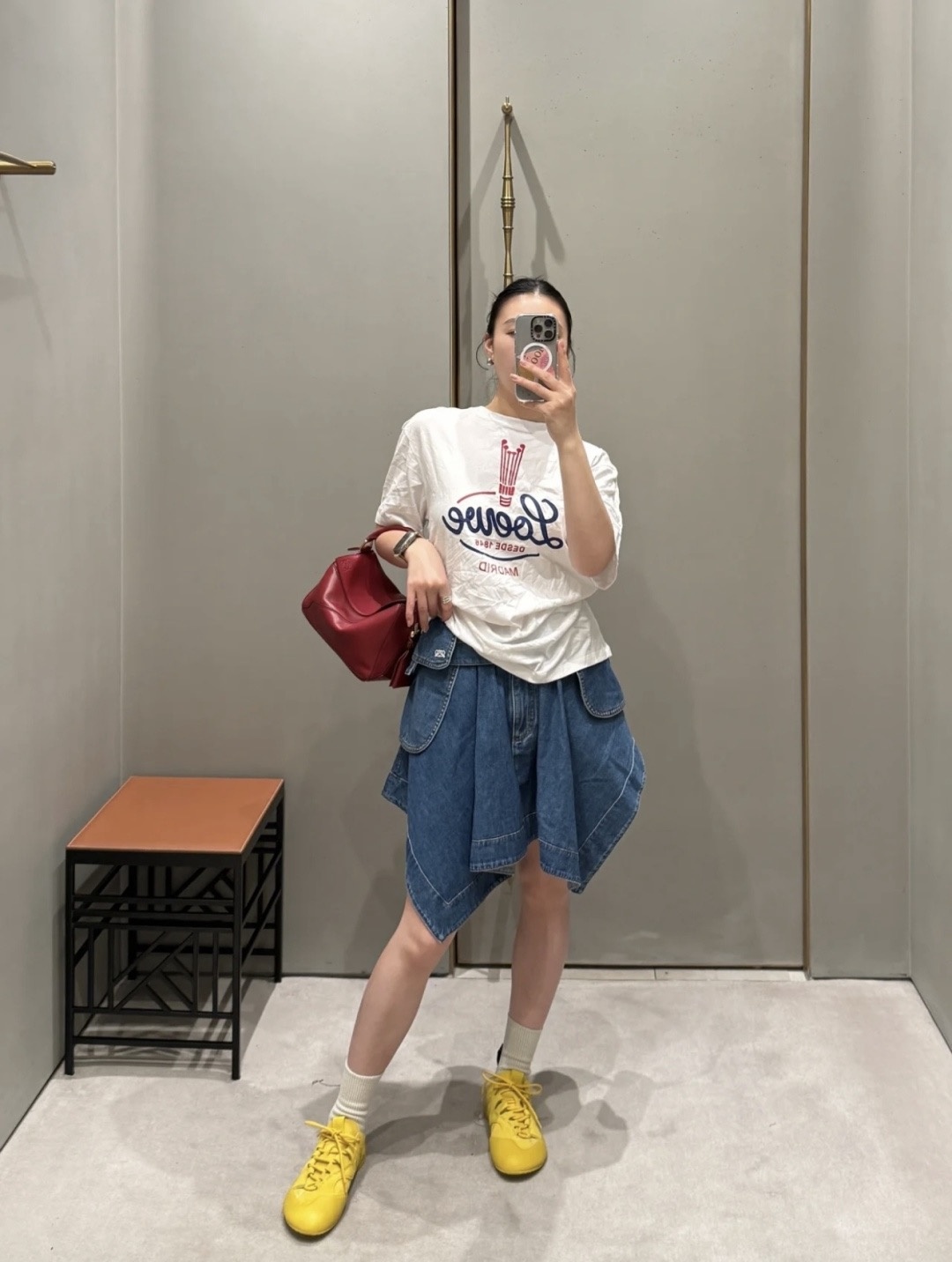 0cc66c9f0869a9d08178c82f6d230df6.jpg