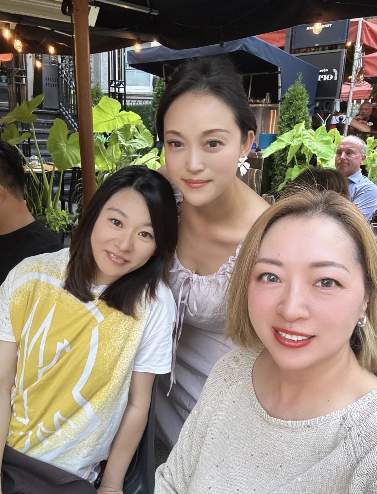 2352724ba76c782407d8ccd2b8e142b5.jpg