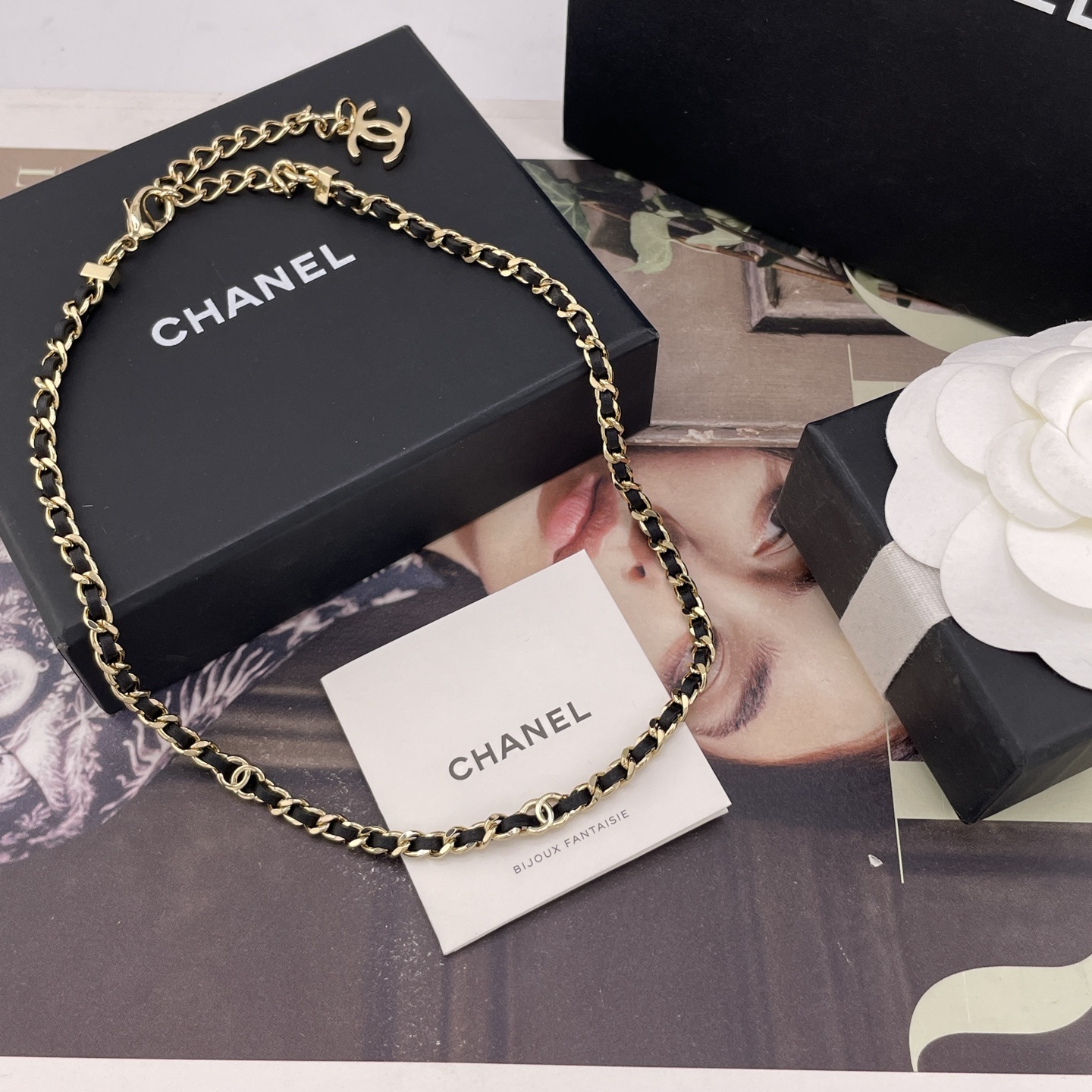 2496775a6e5cc362d58a240bcc10d30c.jpg