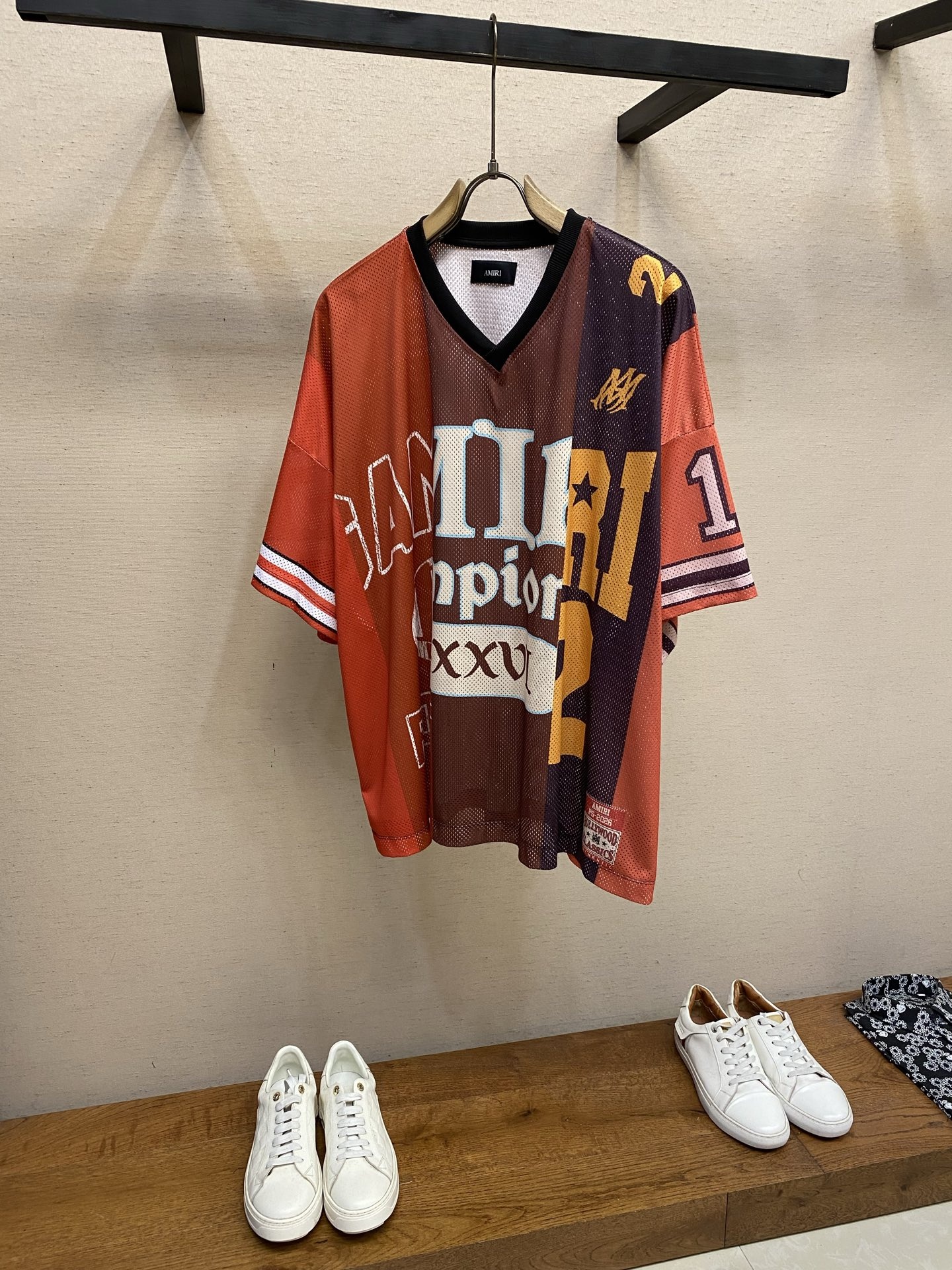 519796b78918c0515ba2e1c2ca9daab5.jpg