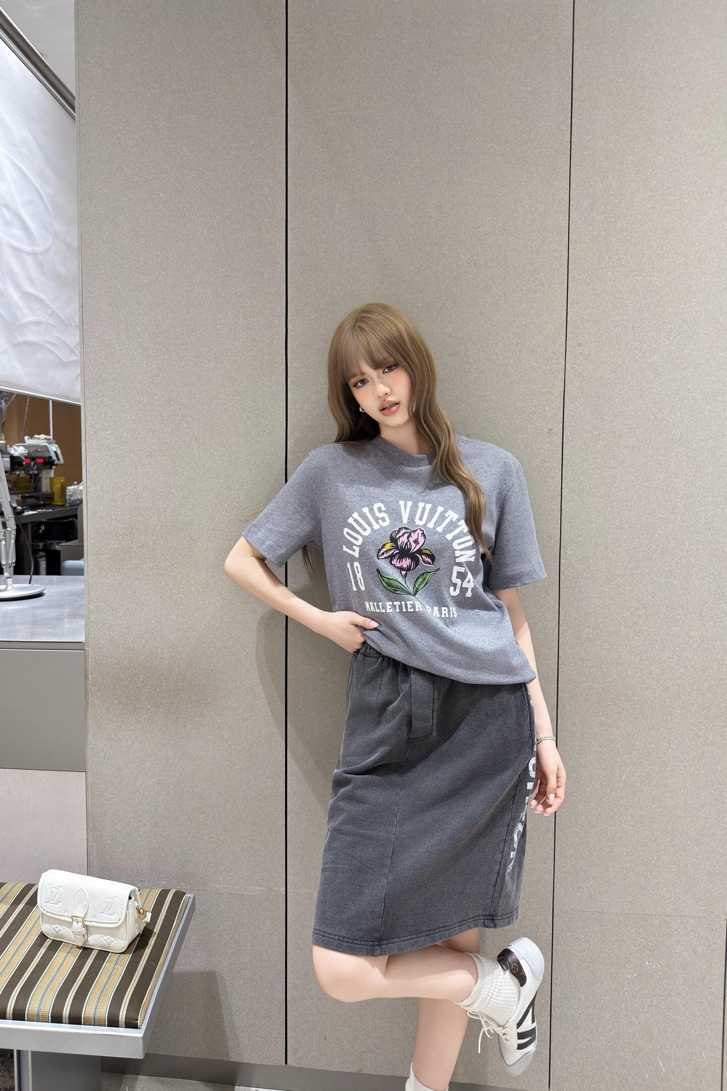 58ac82cf61255fe8d7be0528b963e81a.jpg