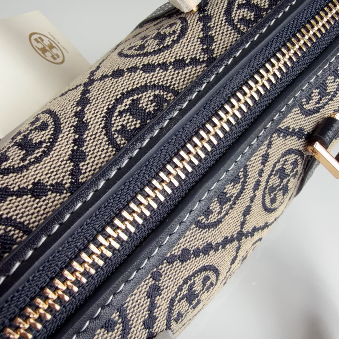 62c2bfbeb03d56ade5b1046d40b9028f.jpg
