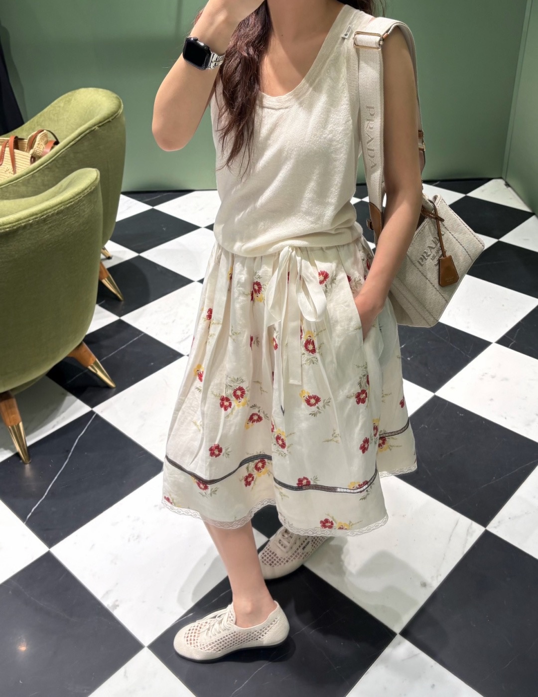 724d8686b794e33d84f5ea241752db2b.jpg