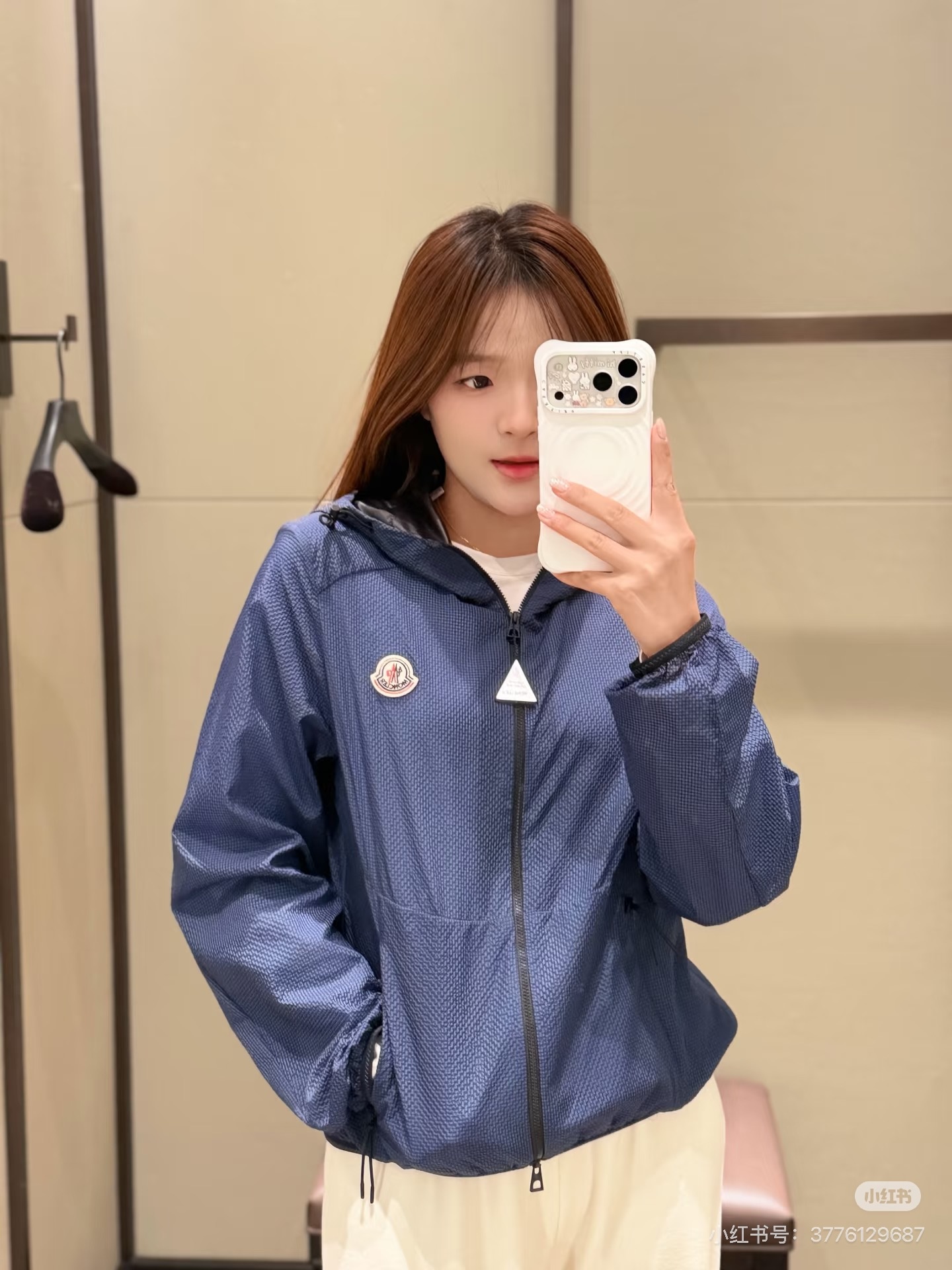 8c0a7fdc28335a1585dbde3d41549c35.jpg