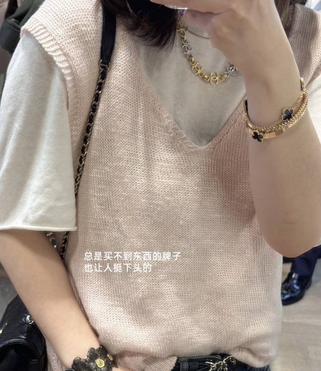 a2d8d8a9f9d919700148e459d9eb1efa.jpg