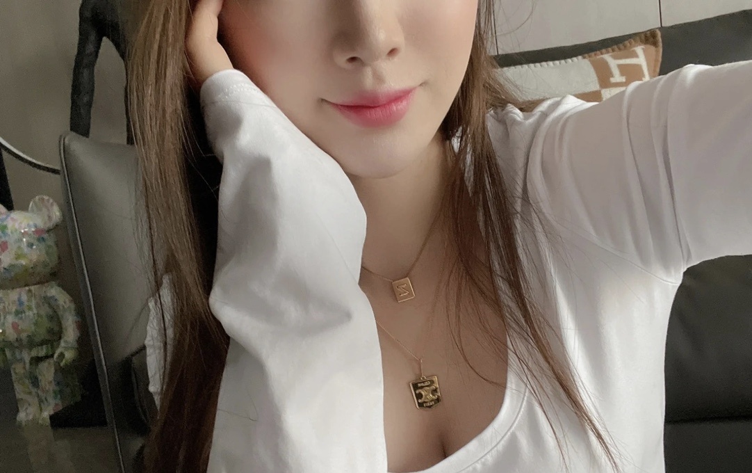 ae4b77cc03d2040bdab57baa4471b042.jpg