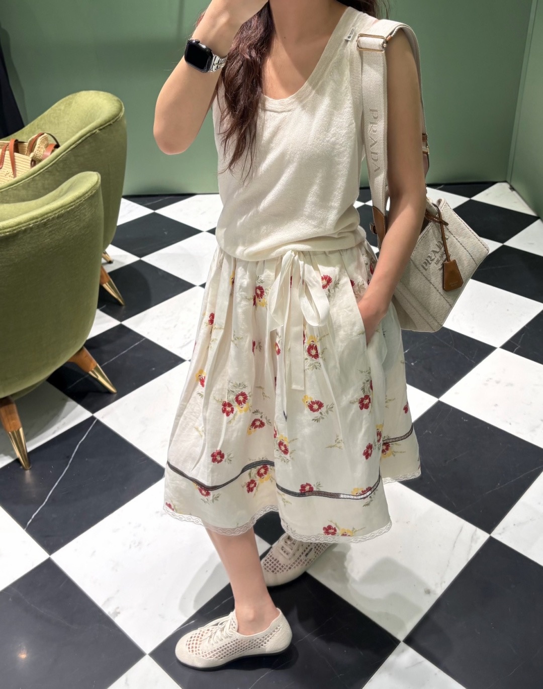 b362e666f80d5d73fbbe9d881b4ac48e.jpg