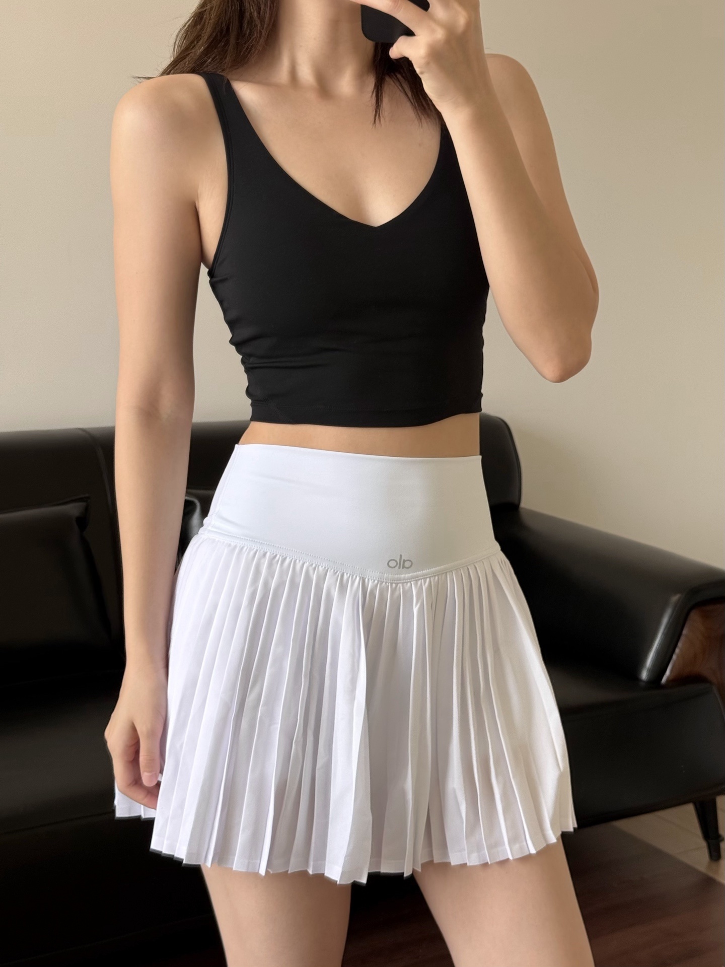 c4b7ab3bb231ce98f2cb793965e0d8c2.jpg