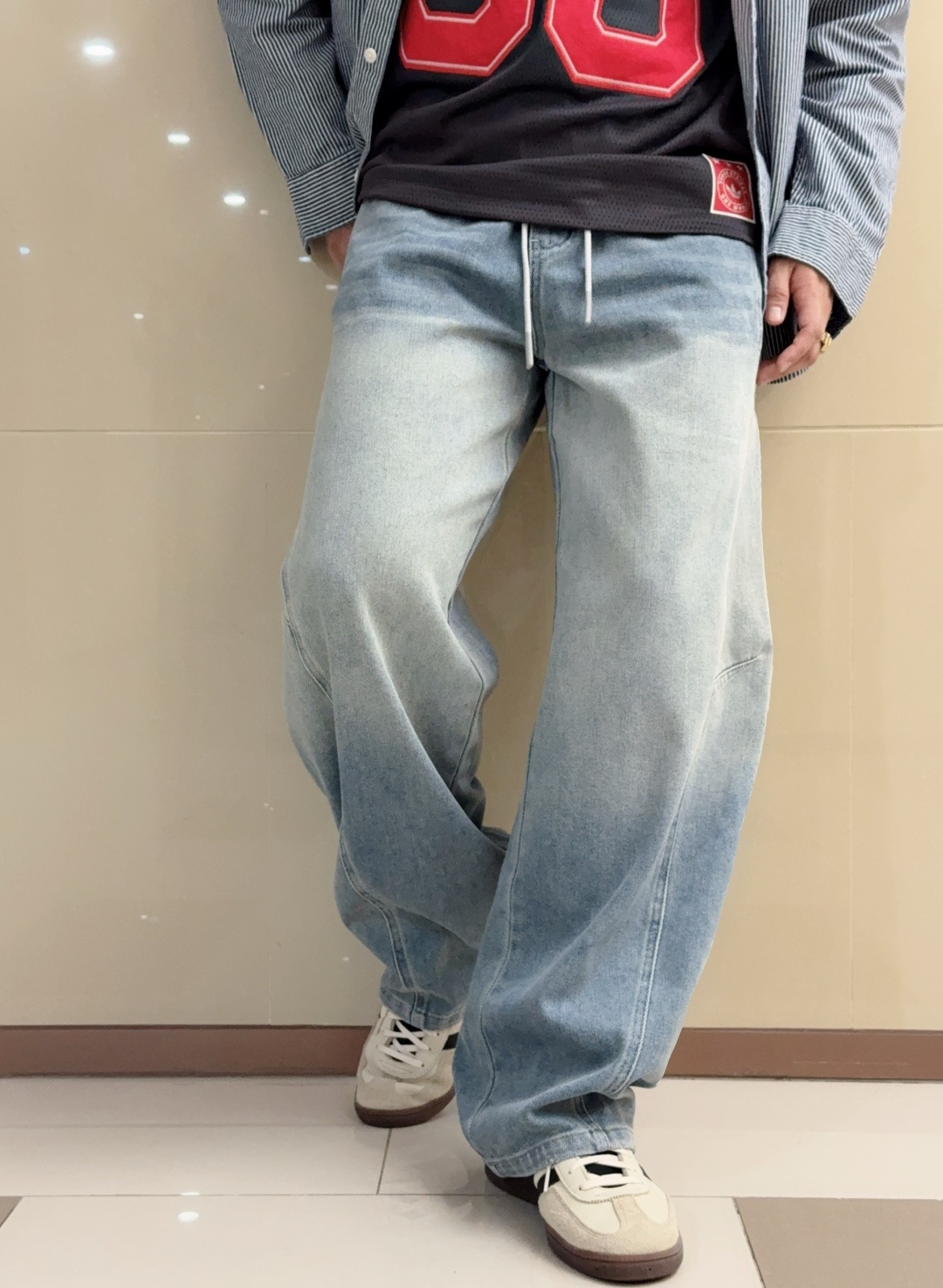 ca7959ab8109eabec76c81bf47613ec4.jpg