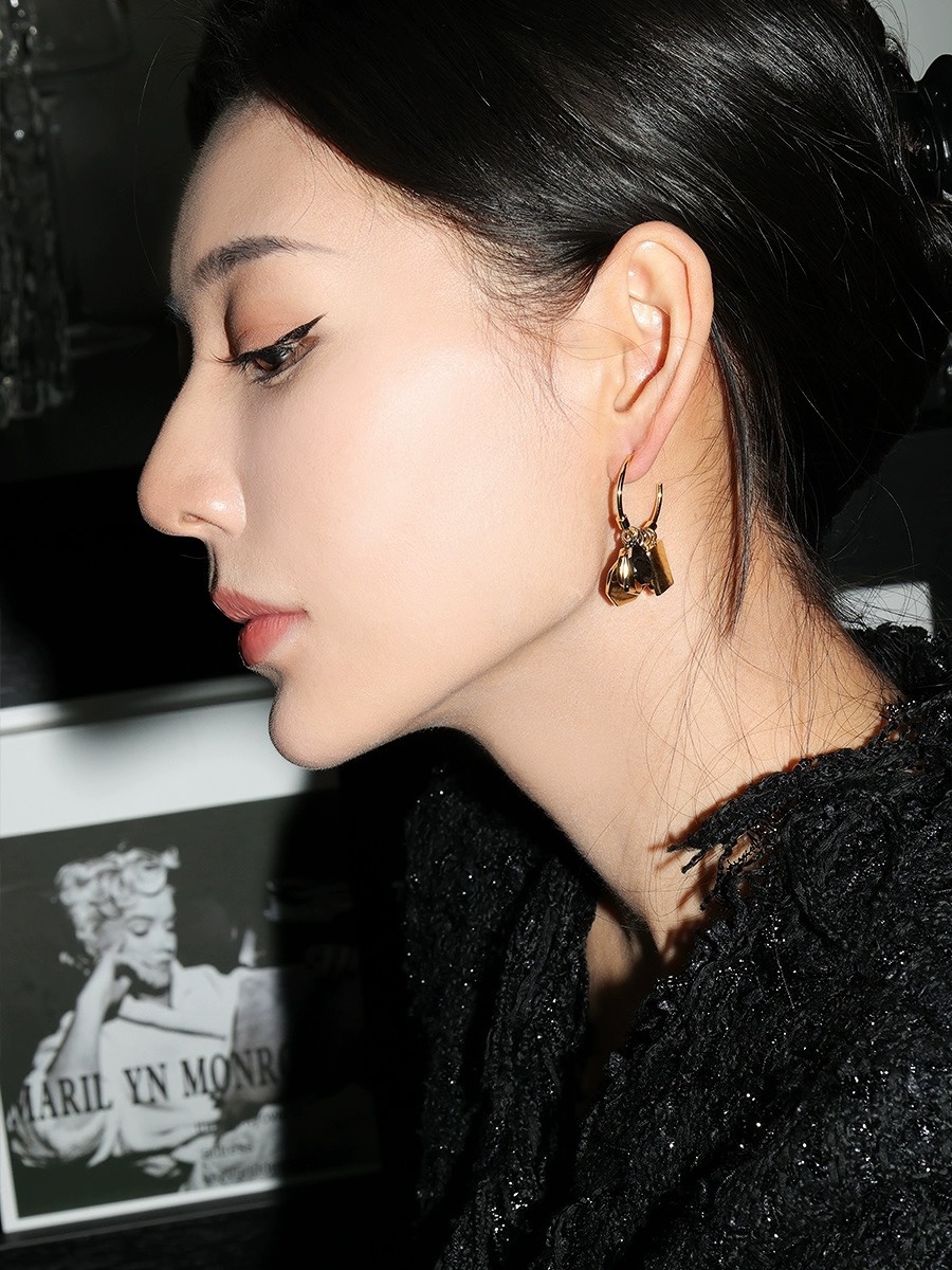 f2f73abb521a91a11642bebdae99ef6b.jpg