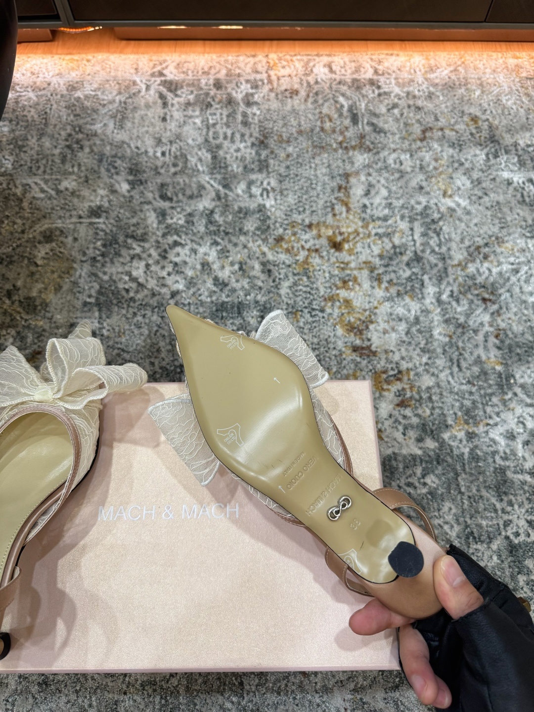 179cbf120a229f275c5deed3d6882265.jpg