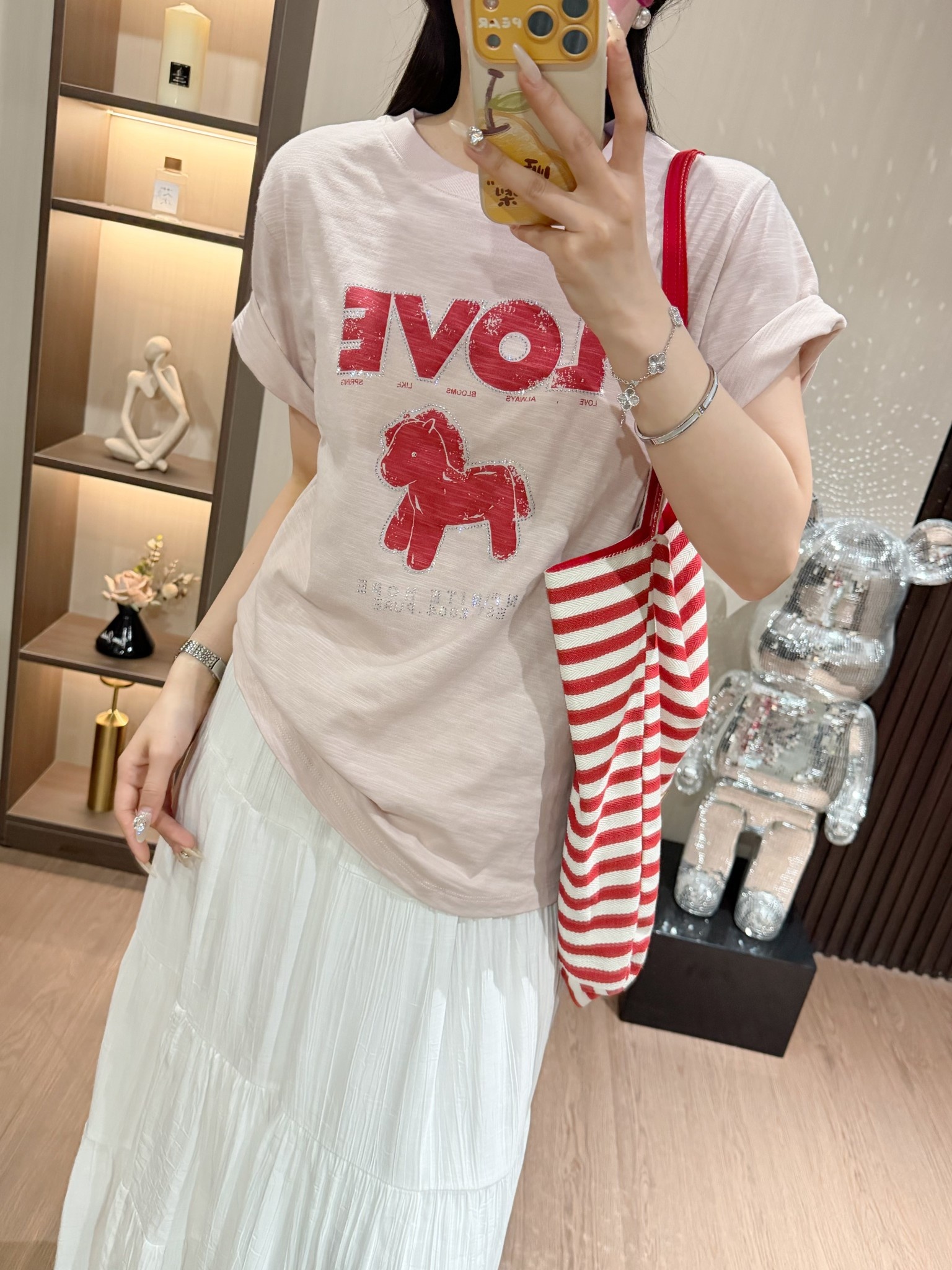 25f8871b365004872bd4e6fa16fed828.jpg