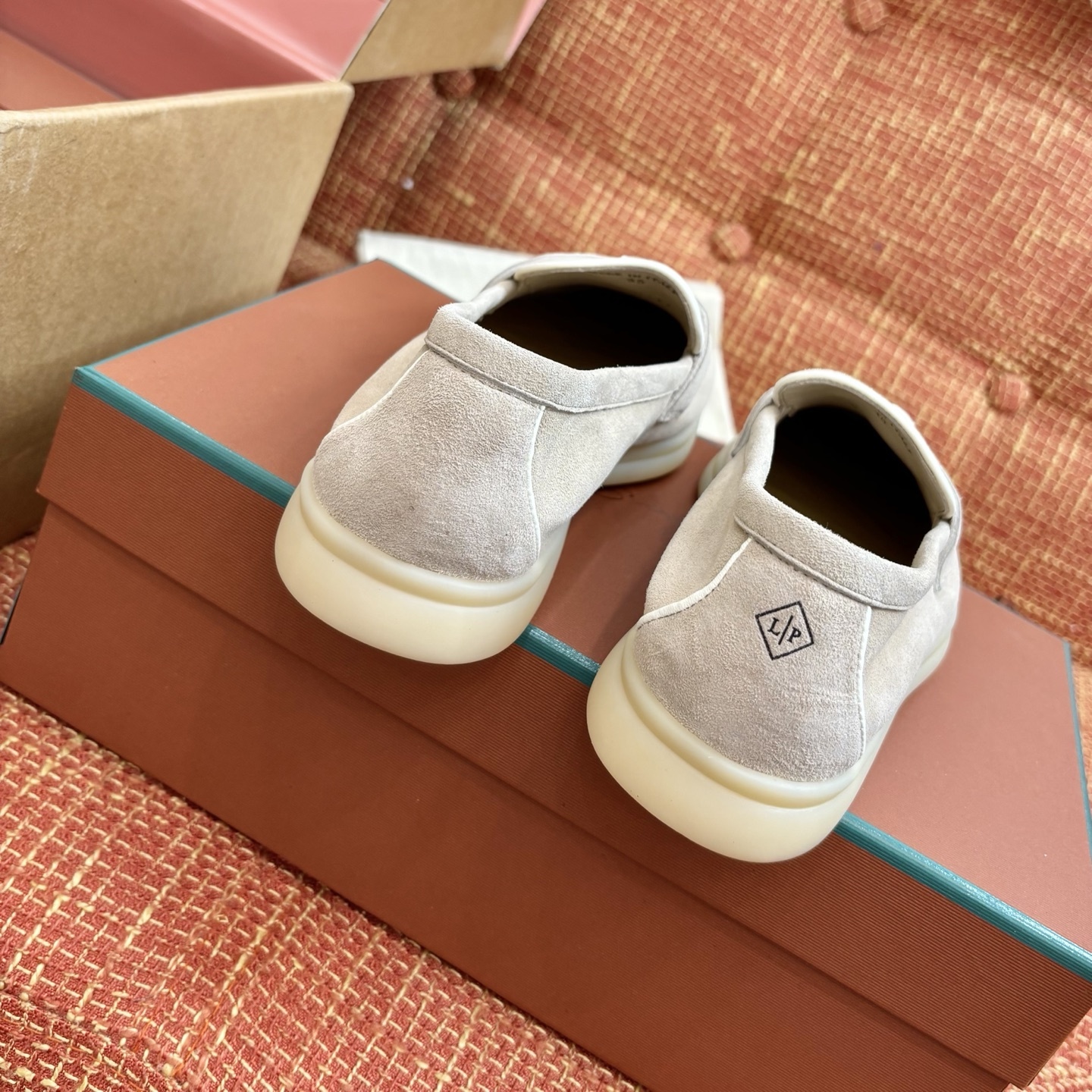 86df7e1fb8e645847c2801bed3633ec7.jpg