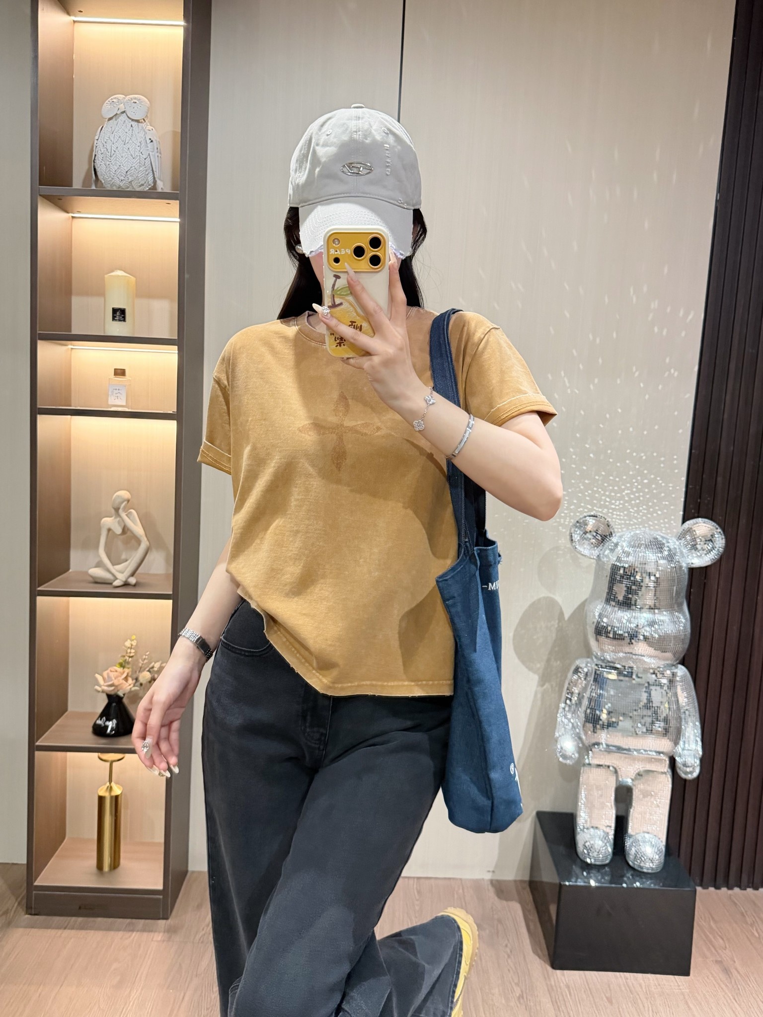 903f81e3df64c374deb56a8cc819403a.jpg
