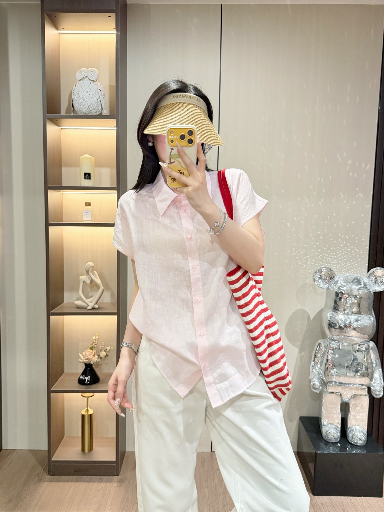 a01d8b8358abbb0adf36282bd87829bd.jpg