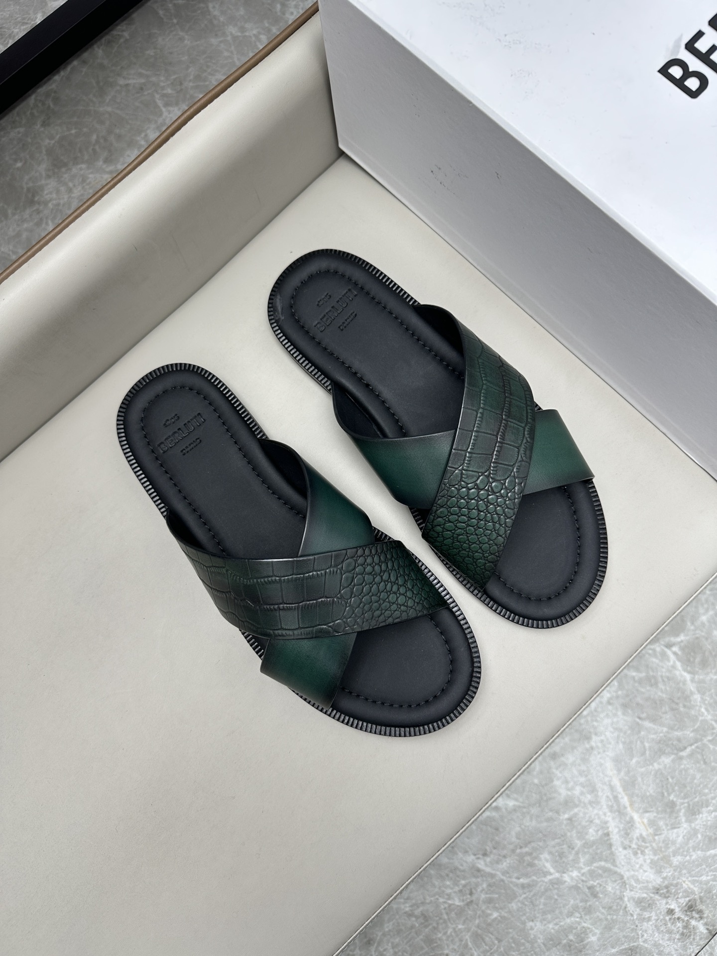 085ed29291ed0b7e9c7916c54404e7b5.jpg