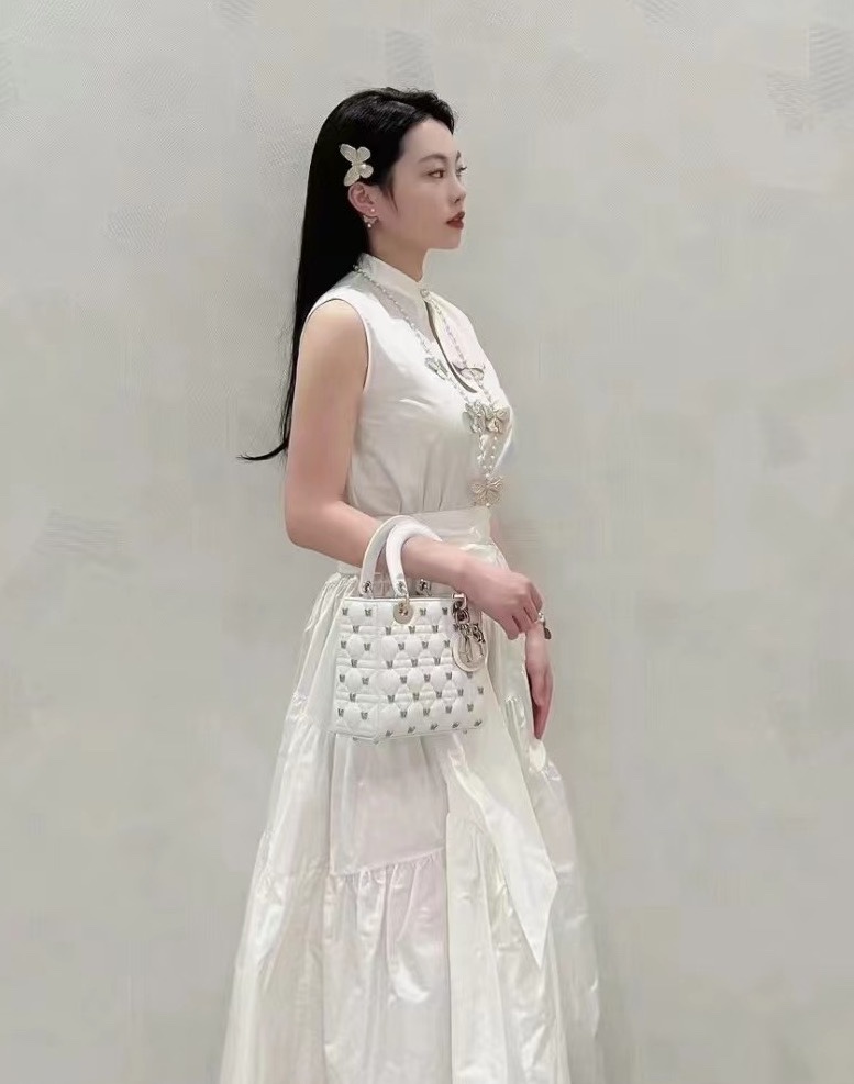 28f3f864c7b6c16ffb58982bab219e99.jpg