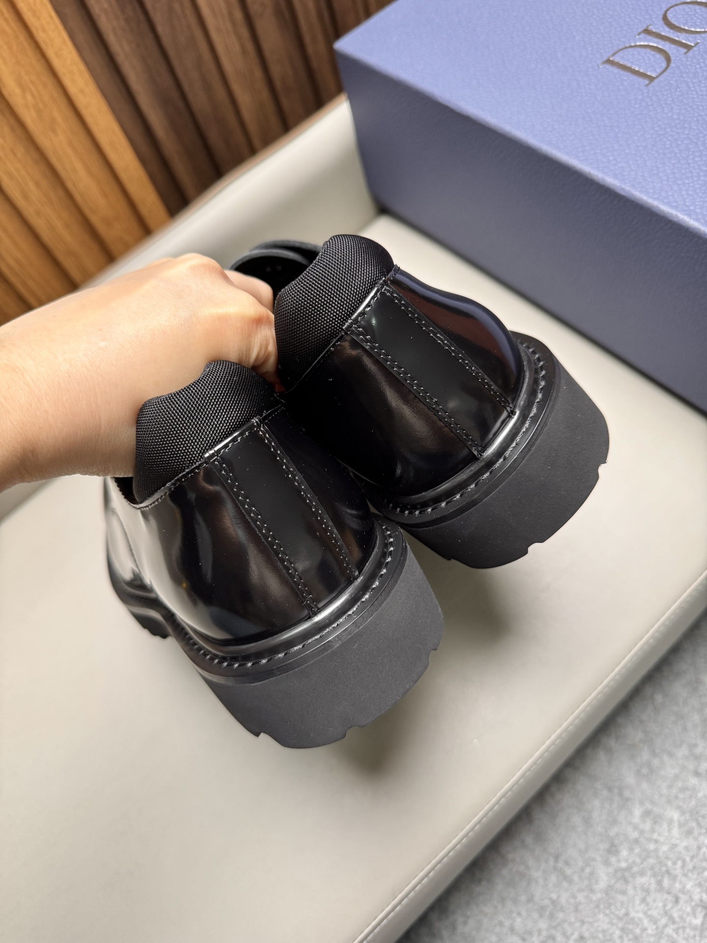 6a8a5298edc24847426e98cf320d1521.jpg