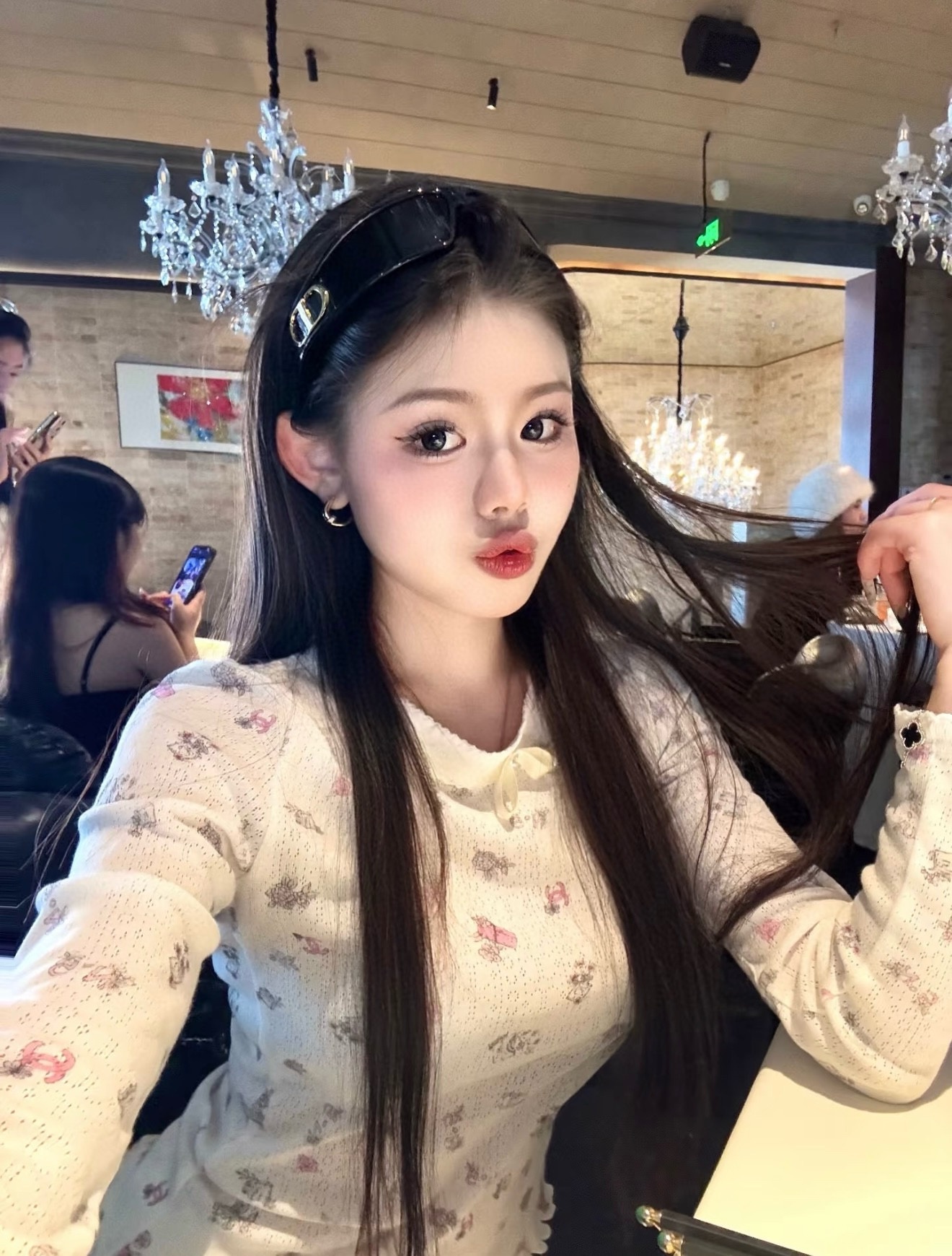 749e0cb160403d96cc6cf55a6ea954c3.jpg