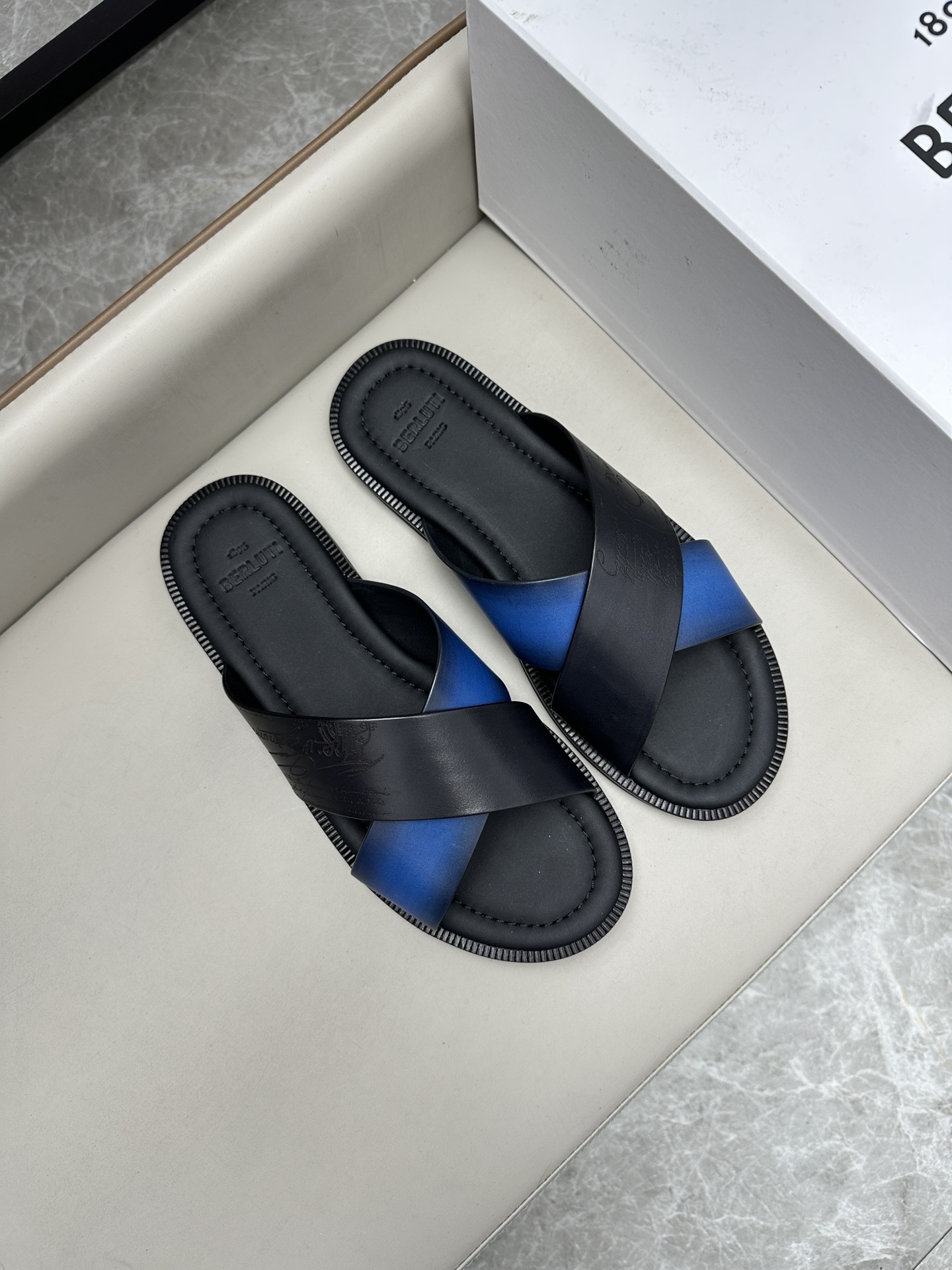 88f992f2b2897887445d0d628a6736e8.jpg