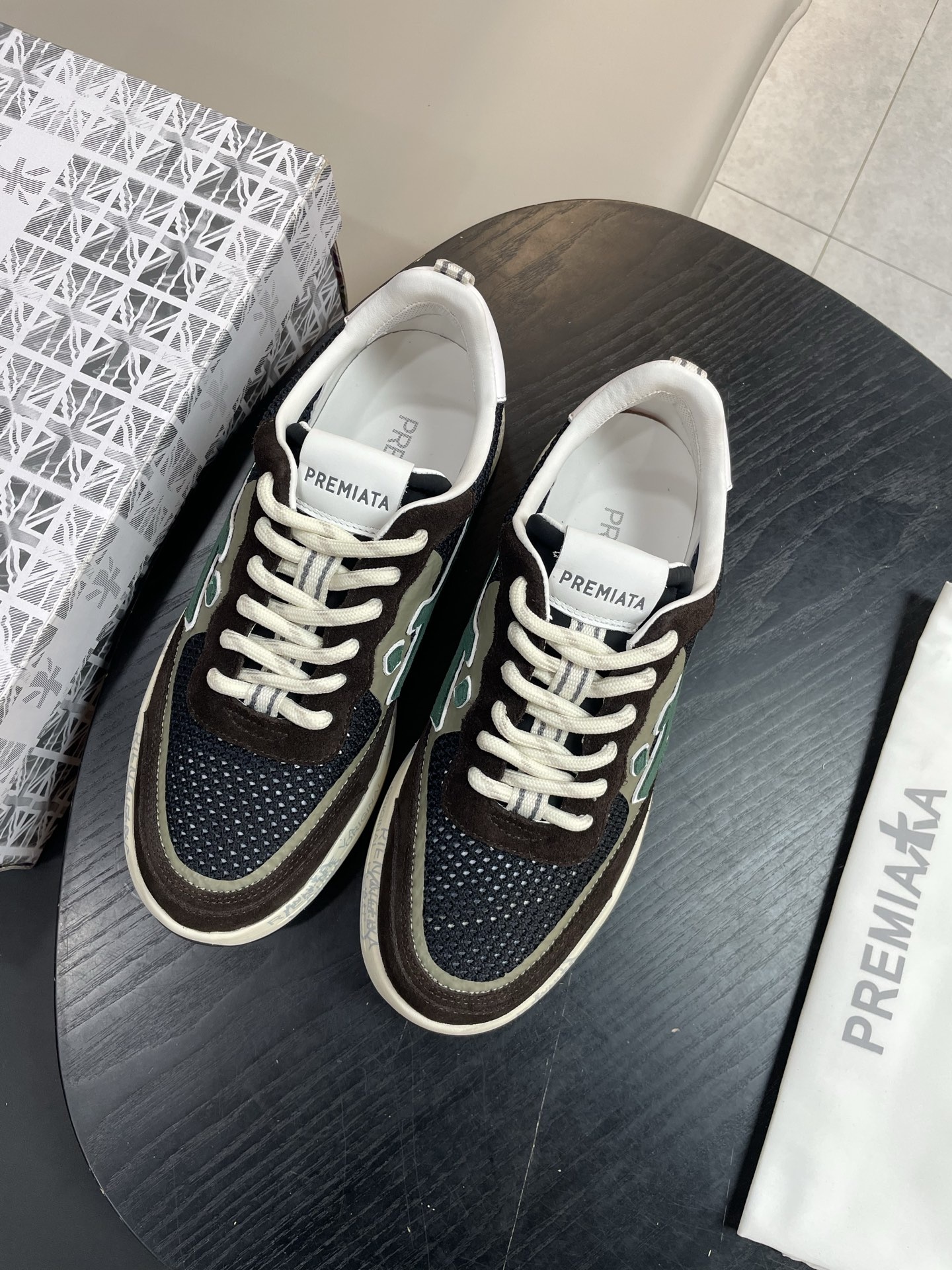 a196fb6ed85a1632e5ef35c1494ae6a5.jpg