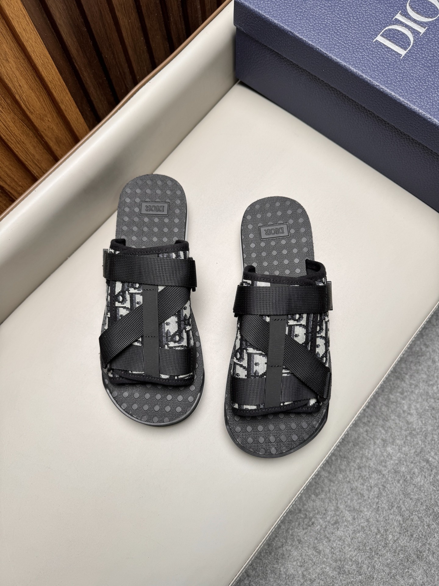 a70efcf77ddf7b849fb7d85742c30a61.jpg