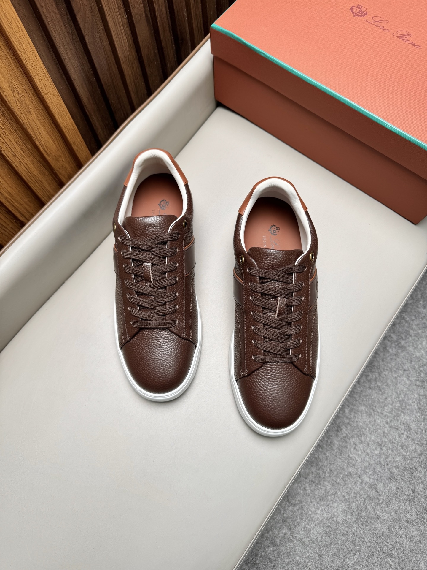 f3a61b743bc457e5541f8b1d2aa75615.jpg