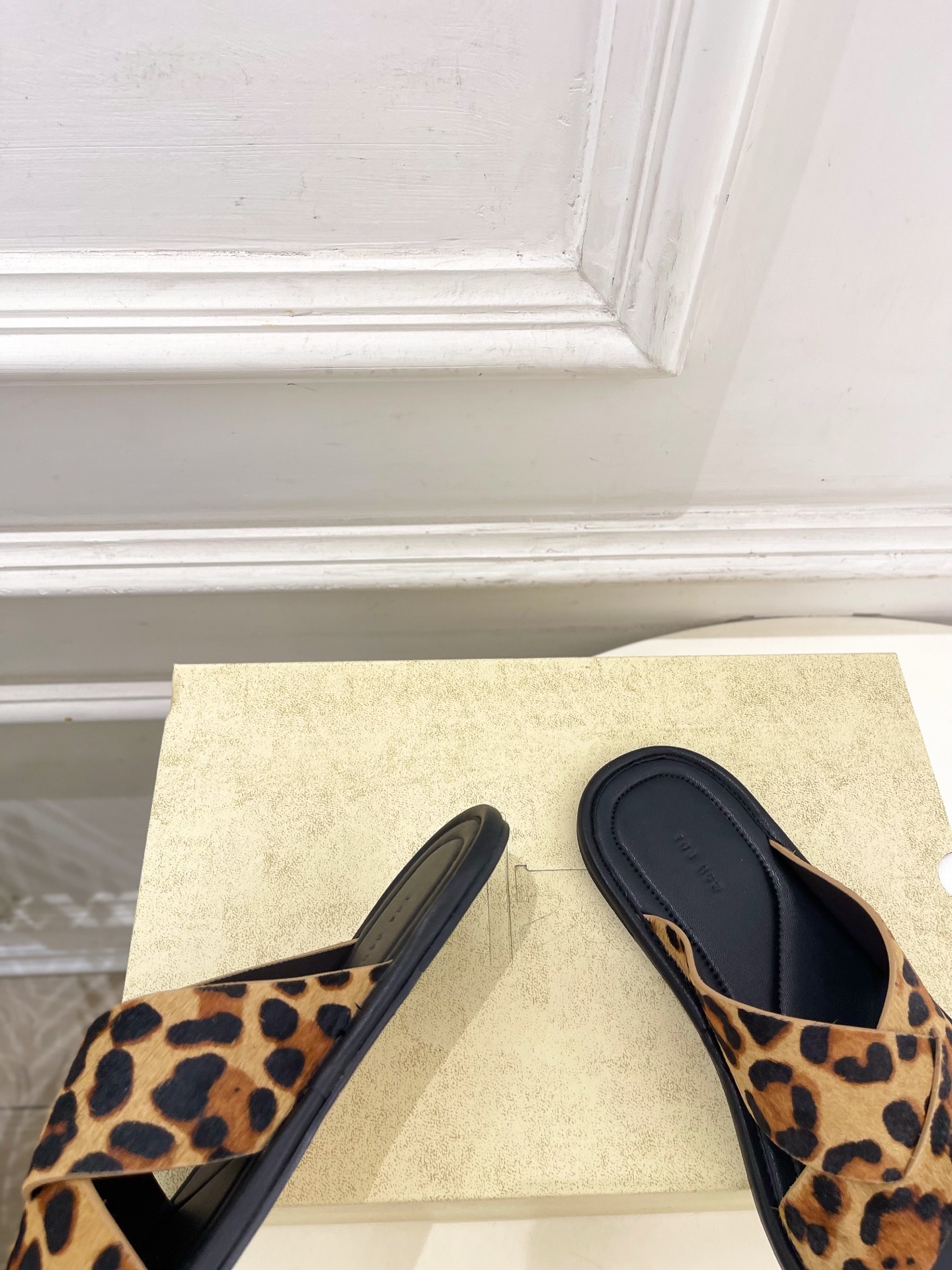 7b00435de79fa58d68e343a08a831ee8.jpg