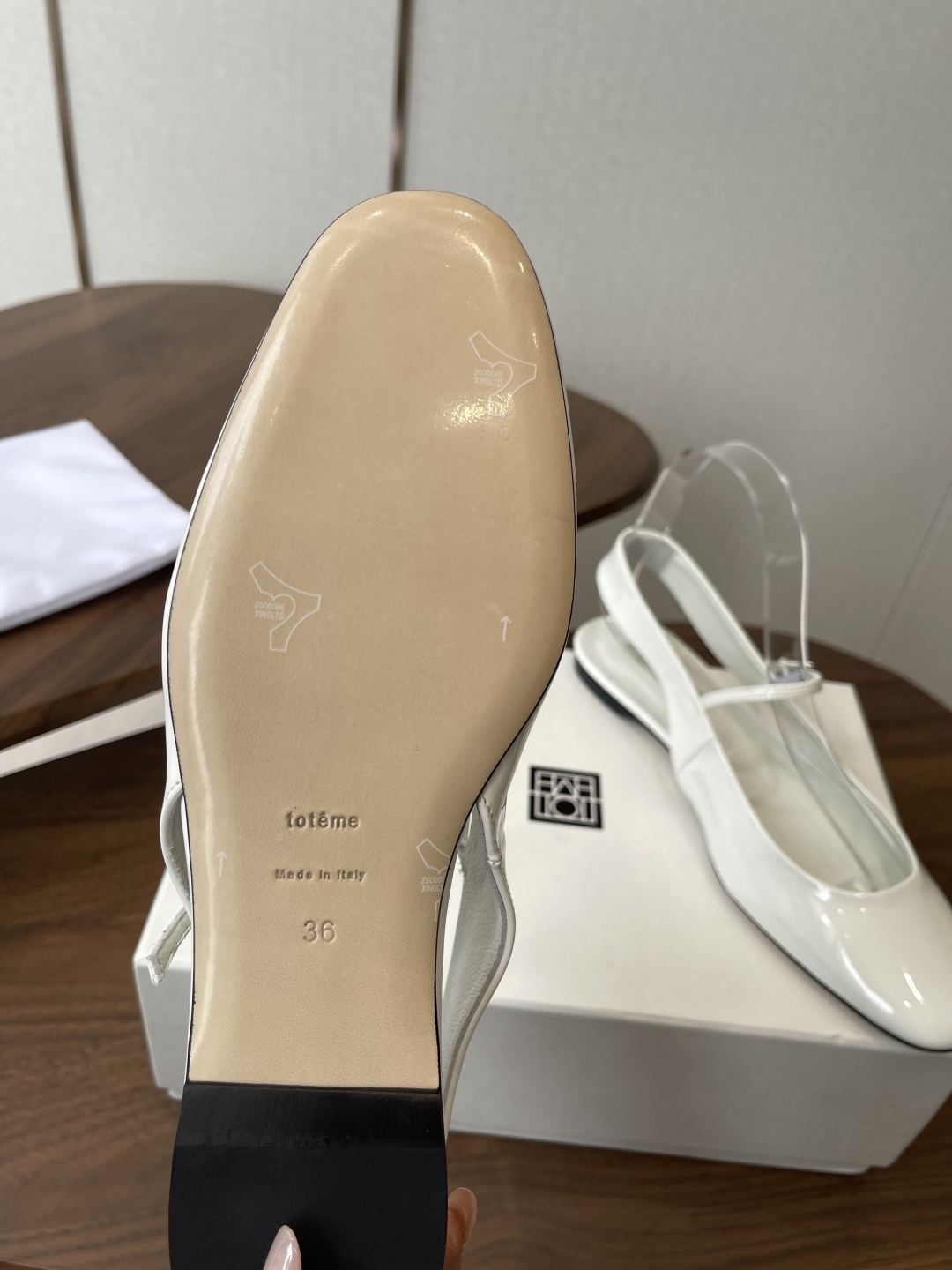 af52ac2bf619a69091e6d967d5caa50a.jpg
