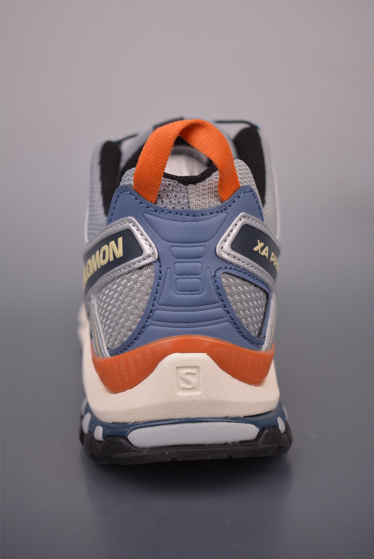c57ebd9d96232f26aeeaf5c5a1872e33.jpg