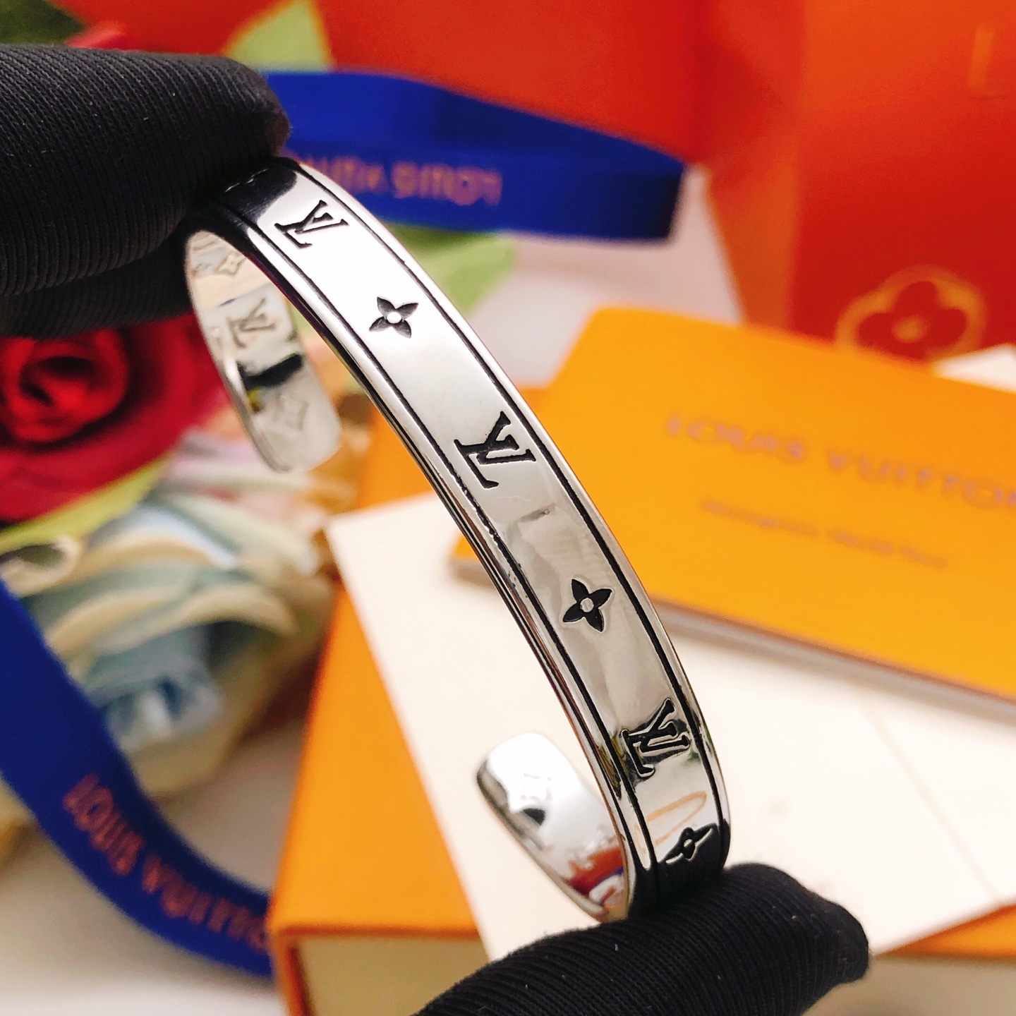 edc5f737181dd5e25d0558c5a6c10250.jpg