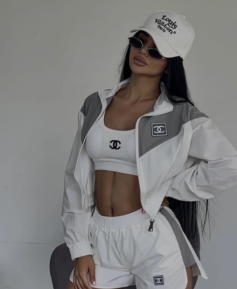 0a13a97cef4f06abfd0b93194ff2d3dc.jpg