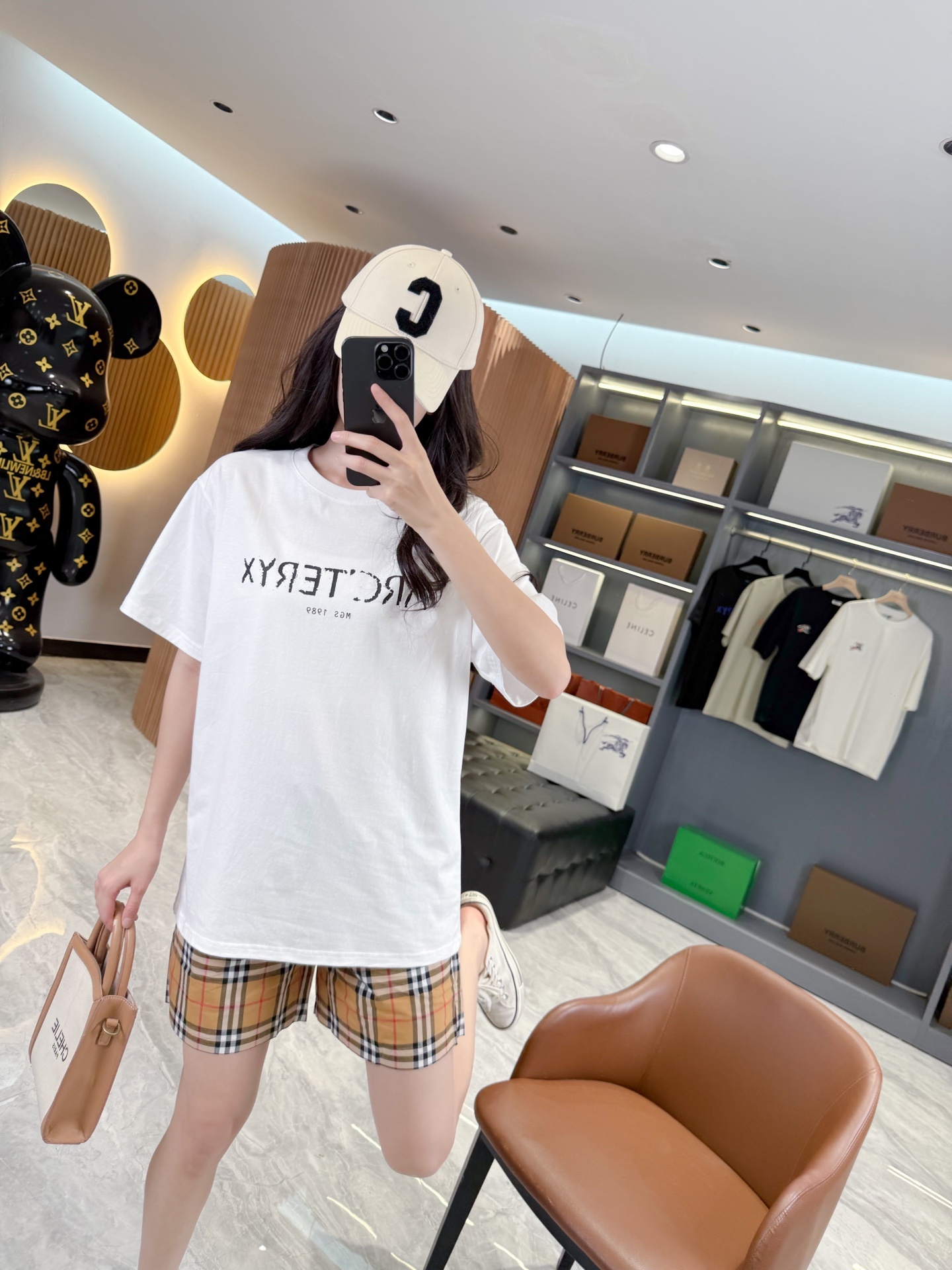 1526d55b21e4a17a9203cb5bb33a1fdf.jpg