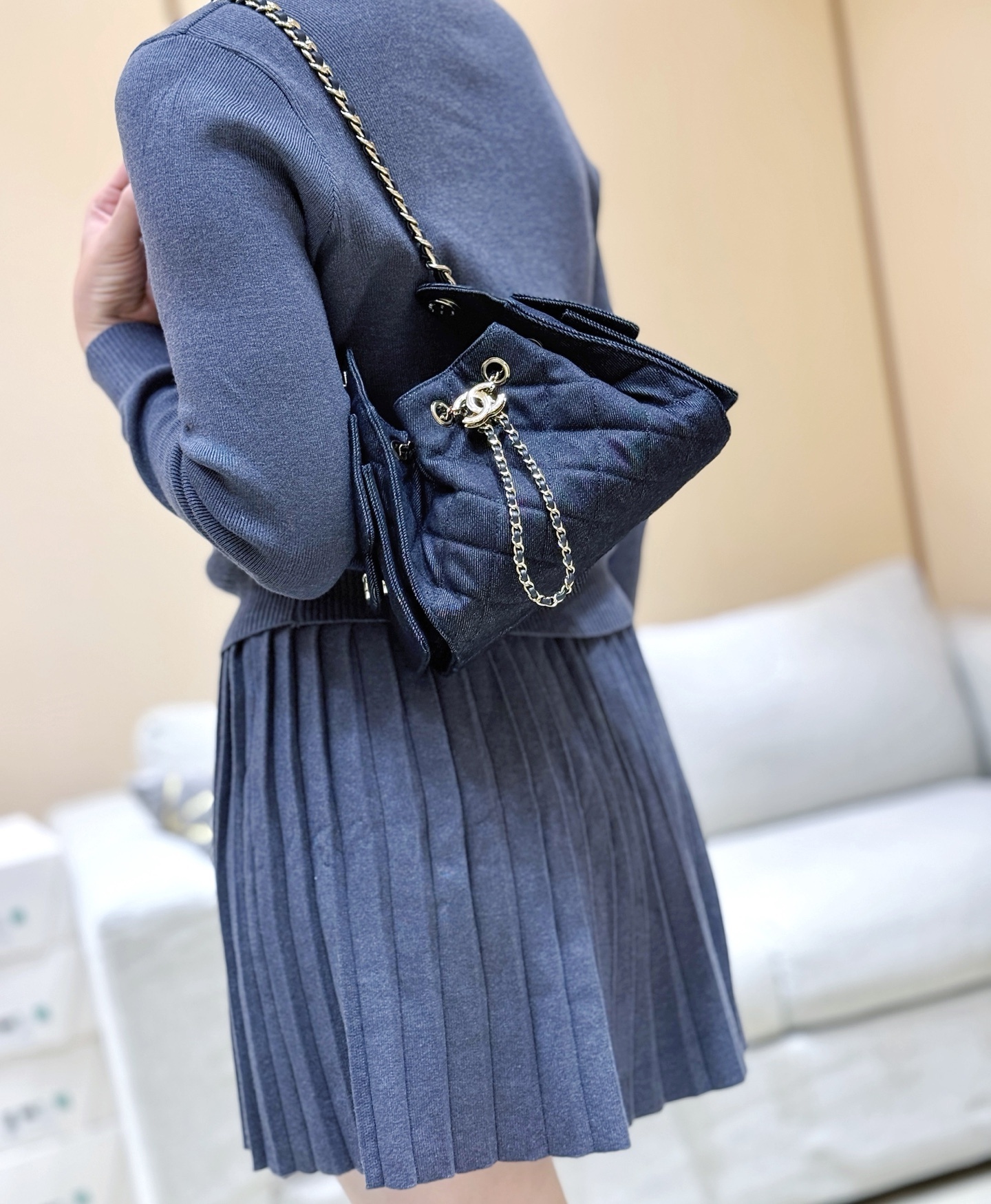 3261f8743620189e03d75dc9861782c6.jpg