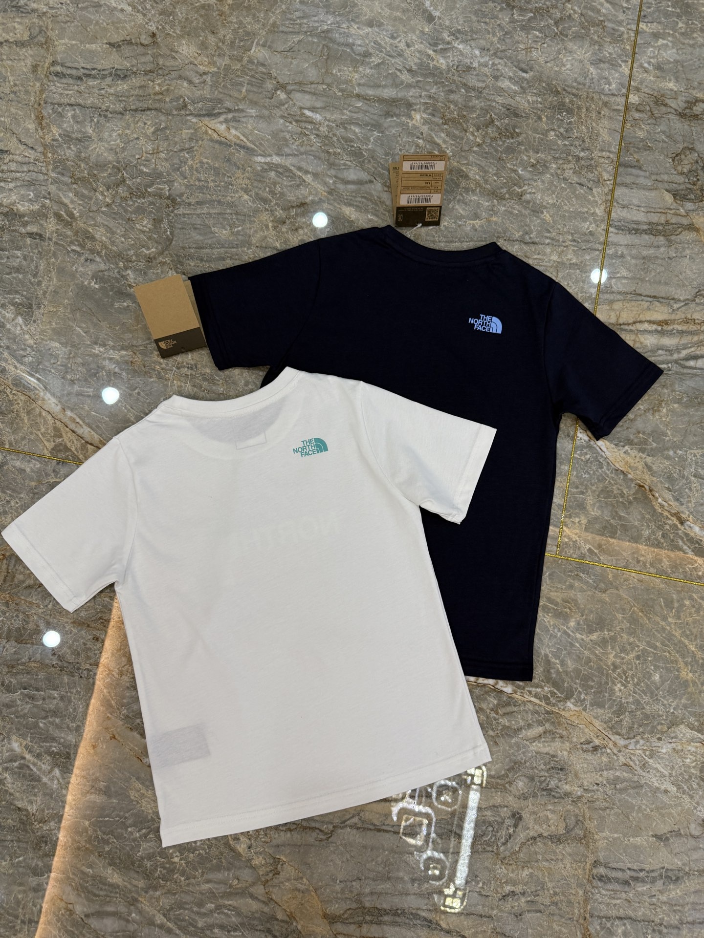 879a0c2a385f8f9835f965dbf883bc55.jpg