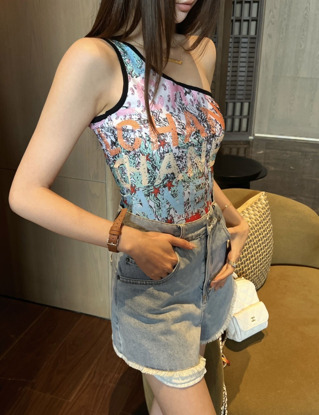 c23be704d8938145f00d990921761430.jpg