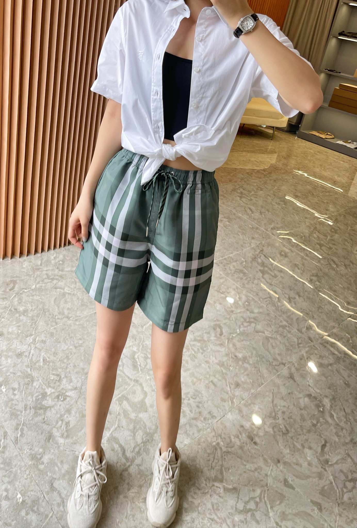 dbac6044af68c1b4f3ad4f6cf1c8fcb1.jpg