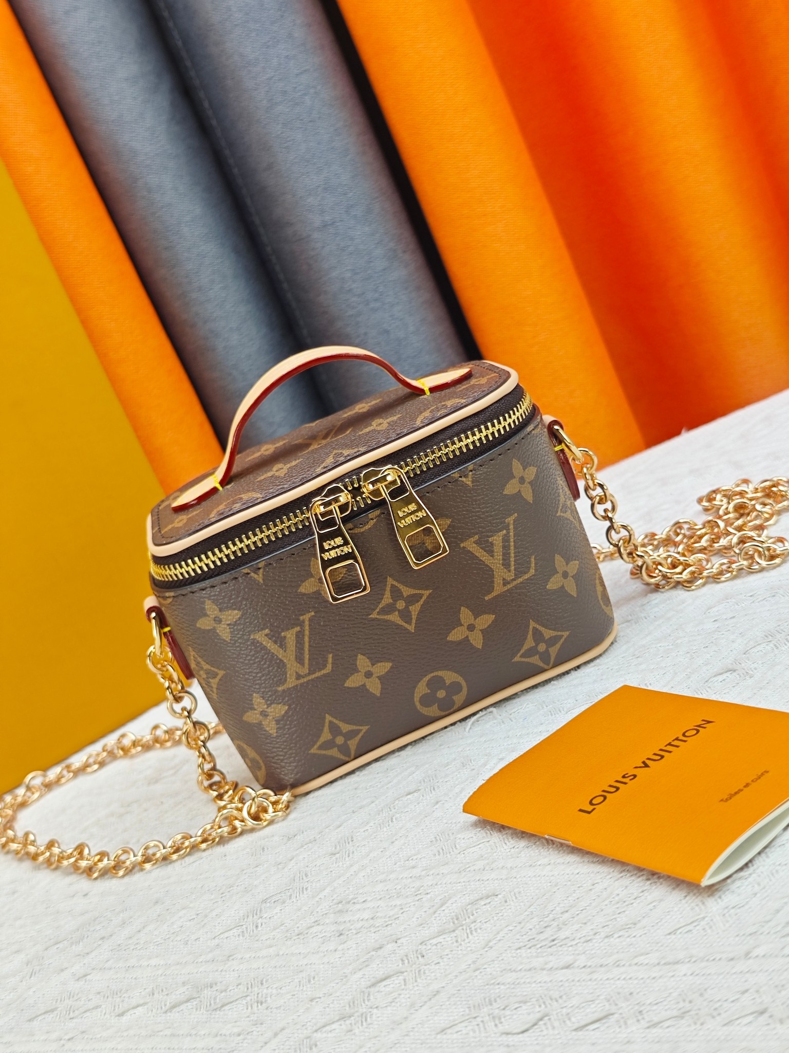 6017e733c23155874396e96e560b0f06.jpg