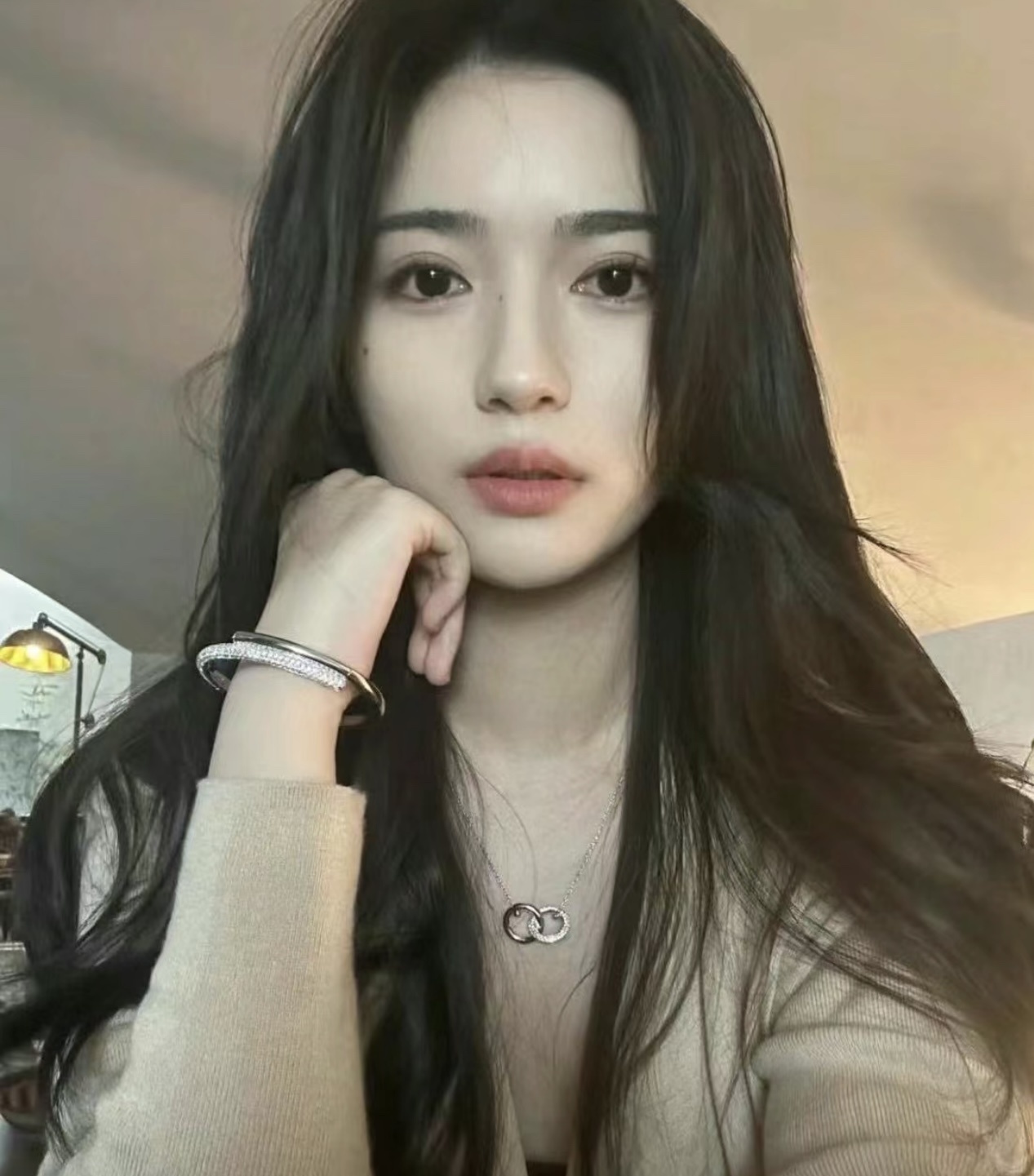 64e390e59a7ca0e616f13d0e3c632787.jpg