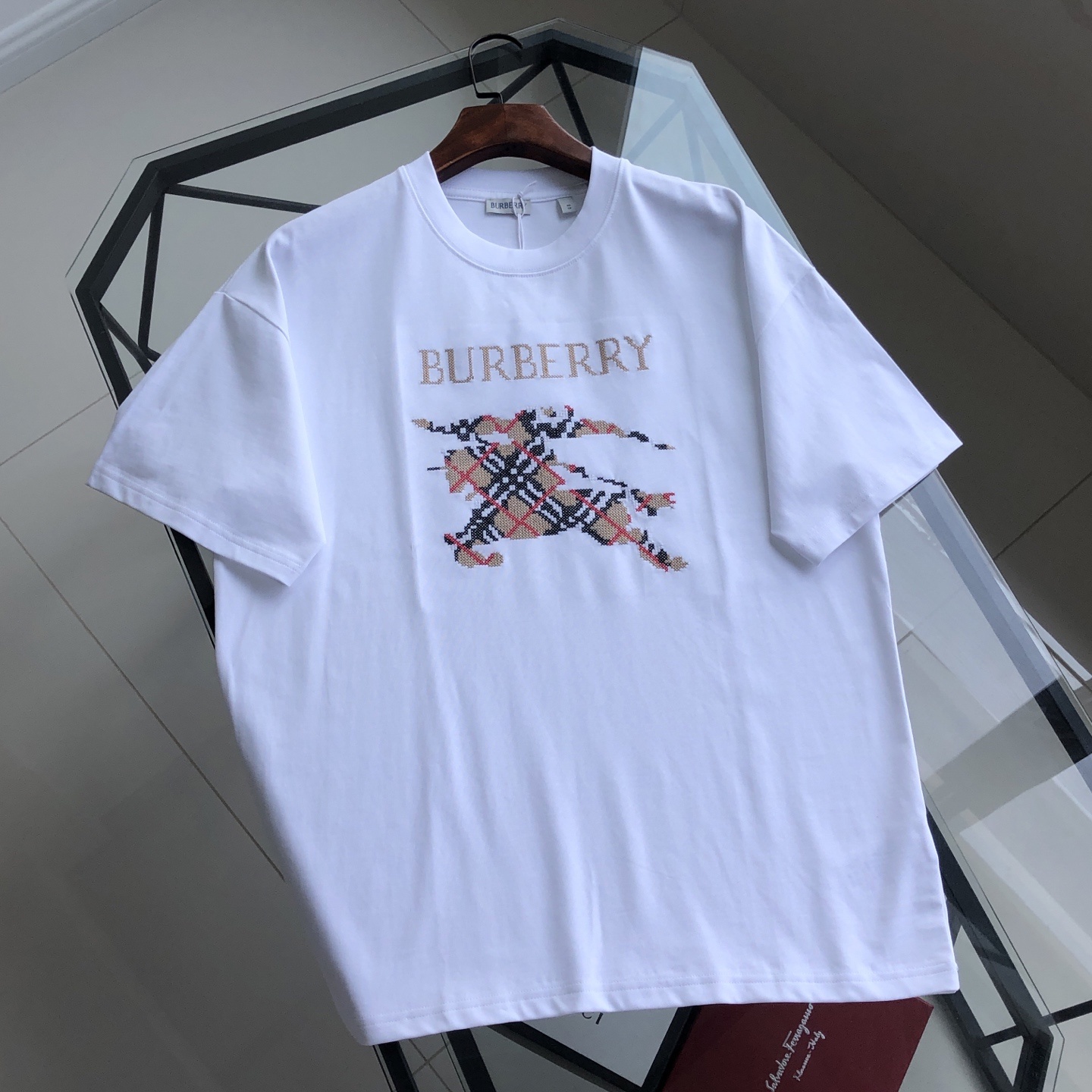 2b5d4201d78d2c36d4b1ec2c902eda00.jpg