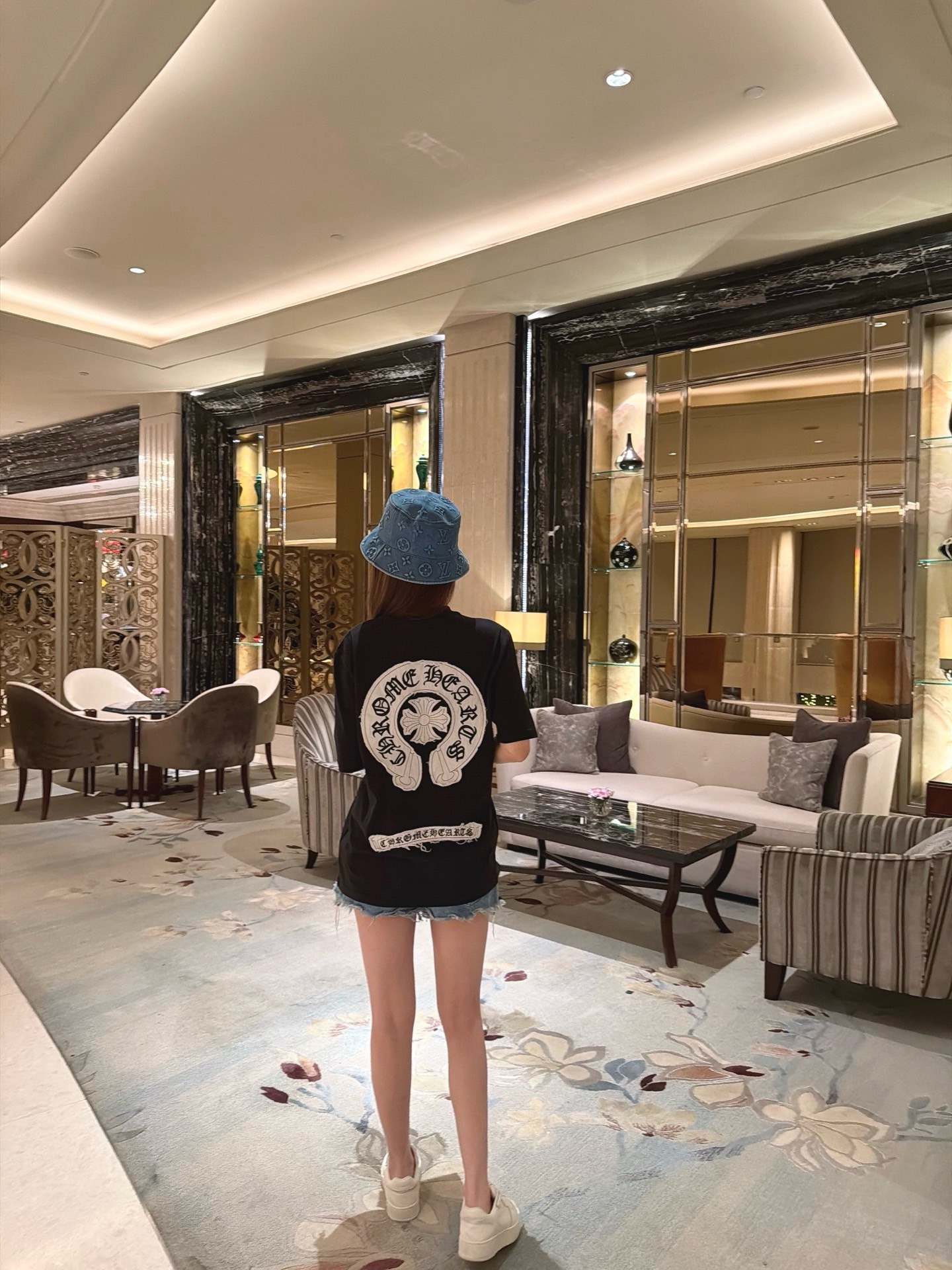 0c1bc5d65e43ace97fa4c394409f04e4.jpg