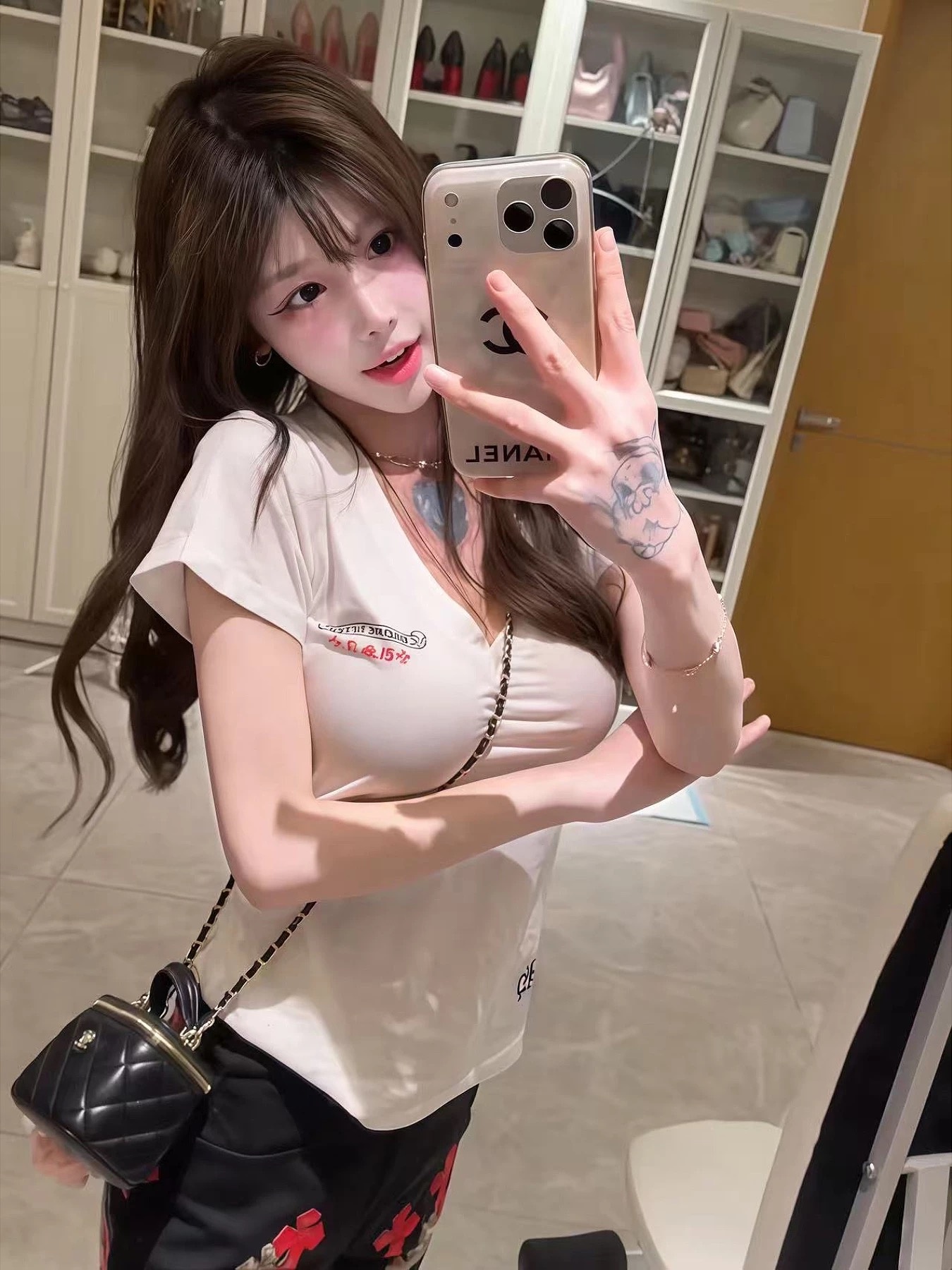 12b55e06e02c2d9bc618bef6fdddff08.jpg