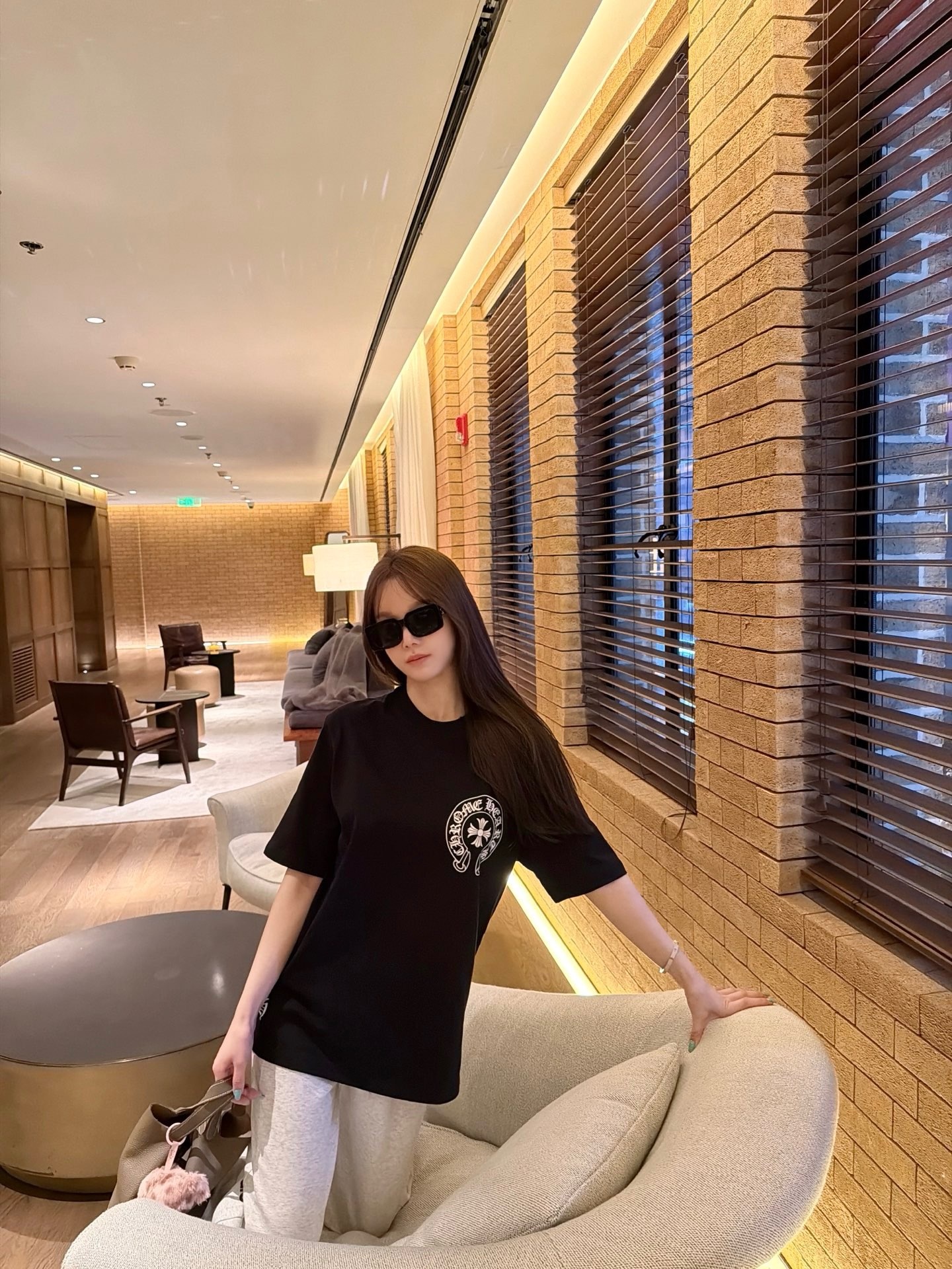 72be70c7889a64bdf0a2b71f54764887.jpg