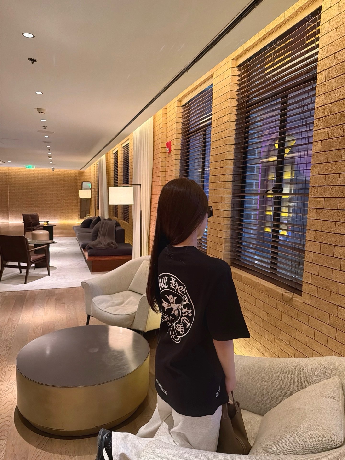 b6b43eb99a8b3ce40312ee7501b0f89f.jpg