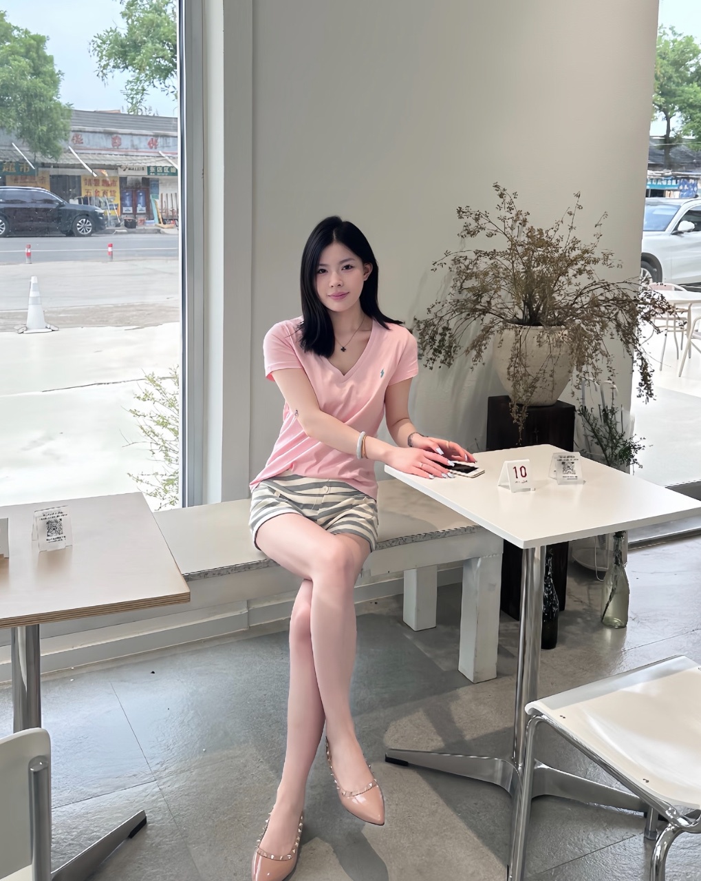 cf813a6e81e67b4a798ac6156bcea9b5.jpg