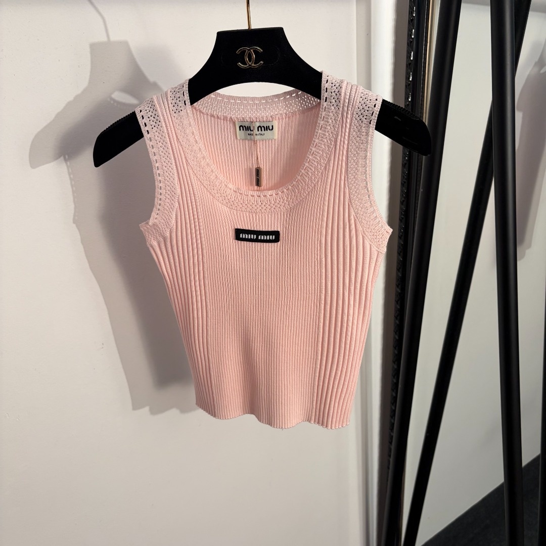 ebe4b5bfa74a9b0c0a31537a57aa87d8.jpg