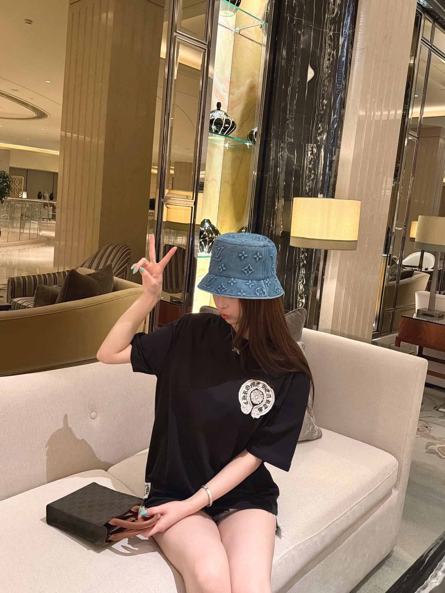fffe6c1be6eb18ff738eda4f3a642aed.jpg