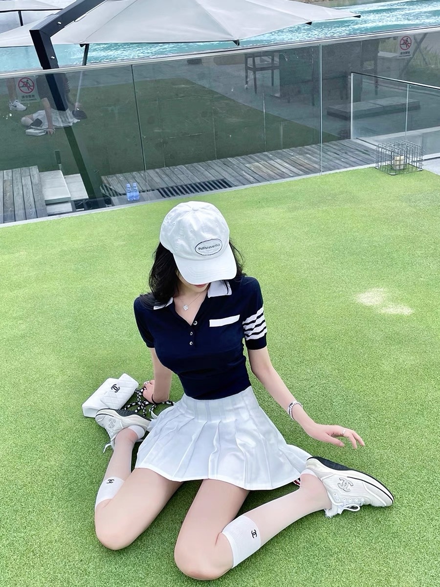 0f93a41f56387e74f930a414c678c3a1.jpg