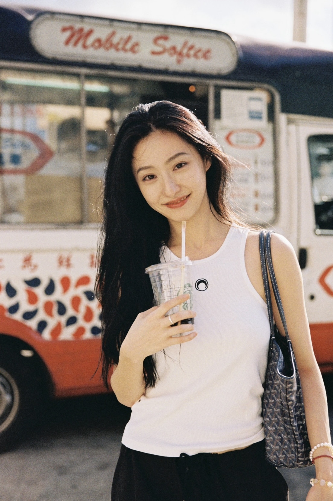 3c43f67d2ef3466359044a37f521c7c6.jpg