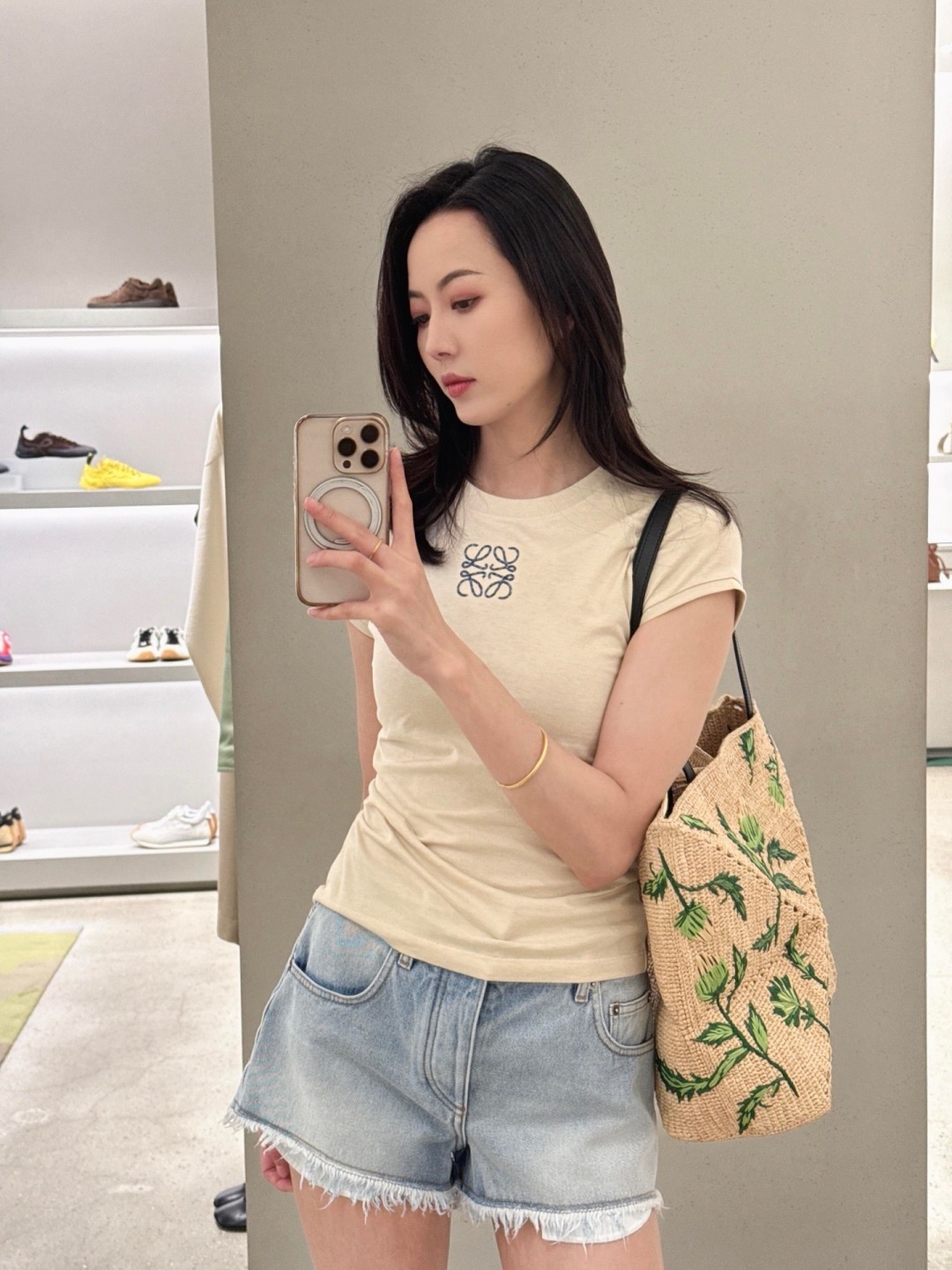 3d7a1543b7406dfab7cdd98f456afe8e.jpg